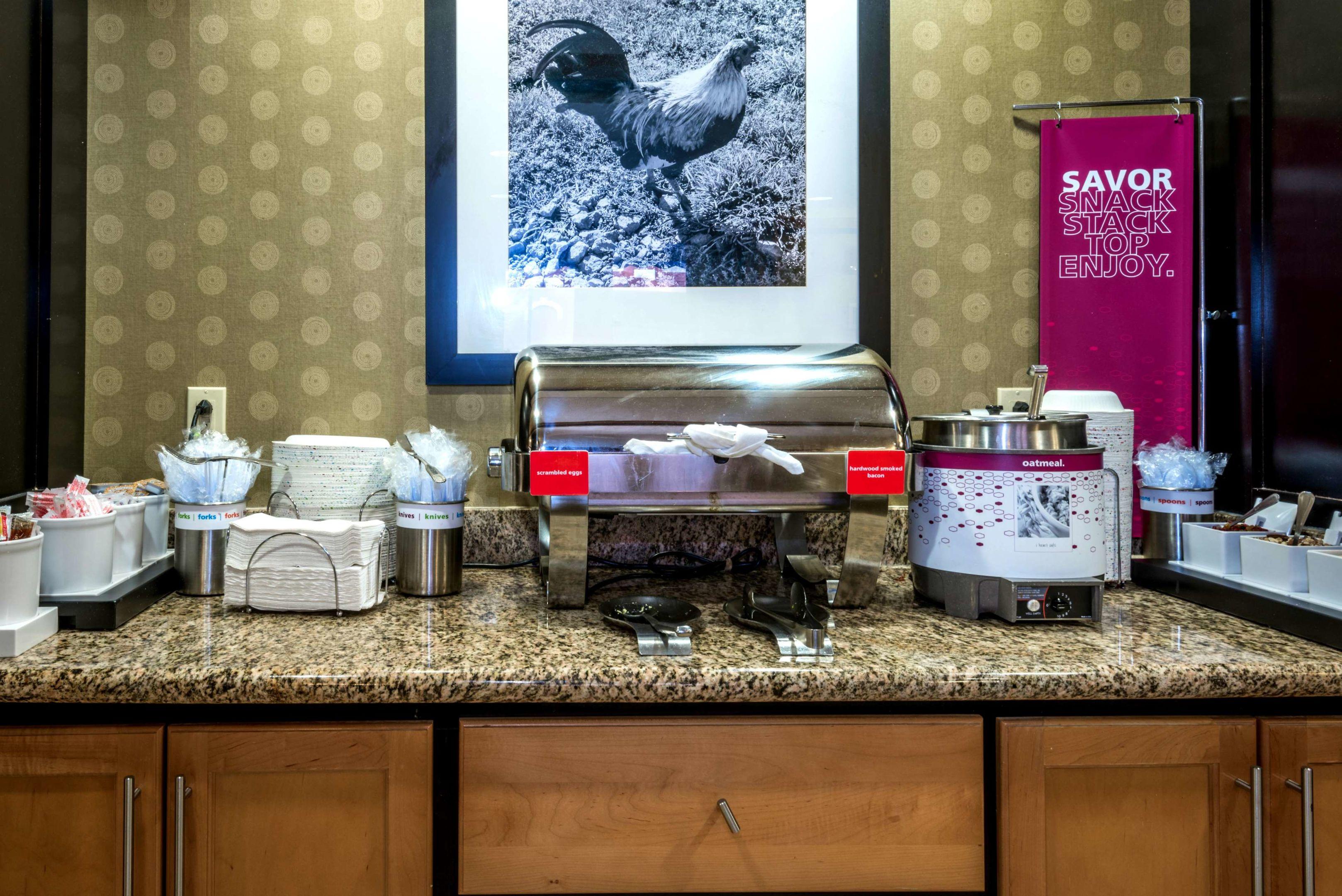 Hampton Inn & Suites Montgomery-Downtown — photo 4