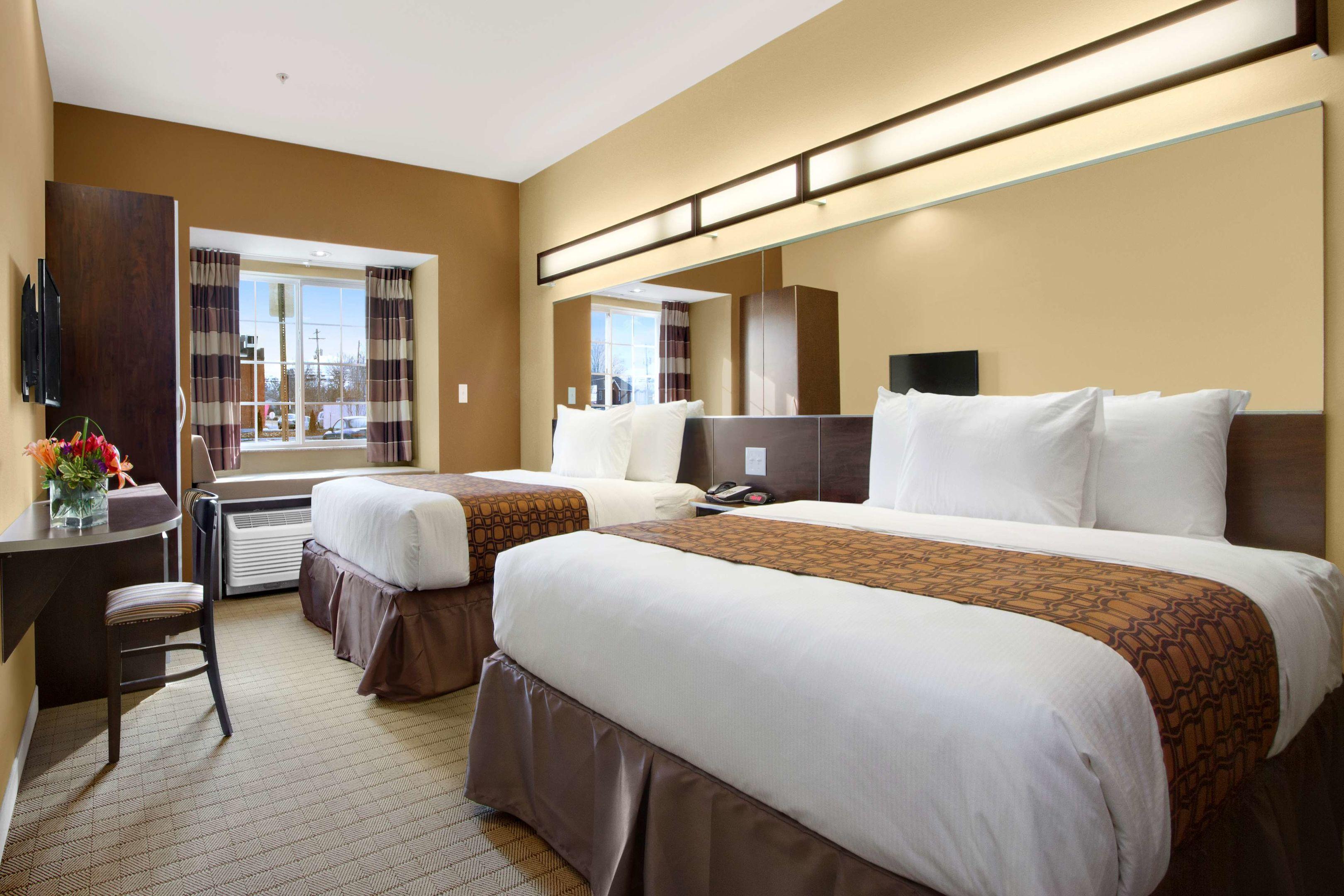 Microtel Inn & Suites by Wyndham Shelbyville — photo 3