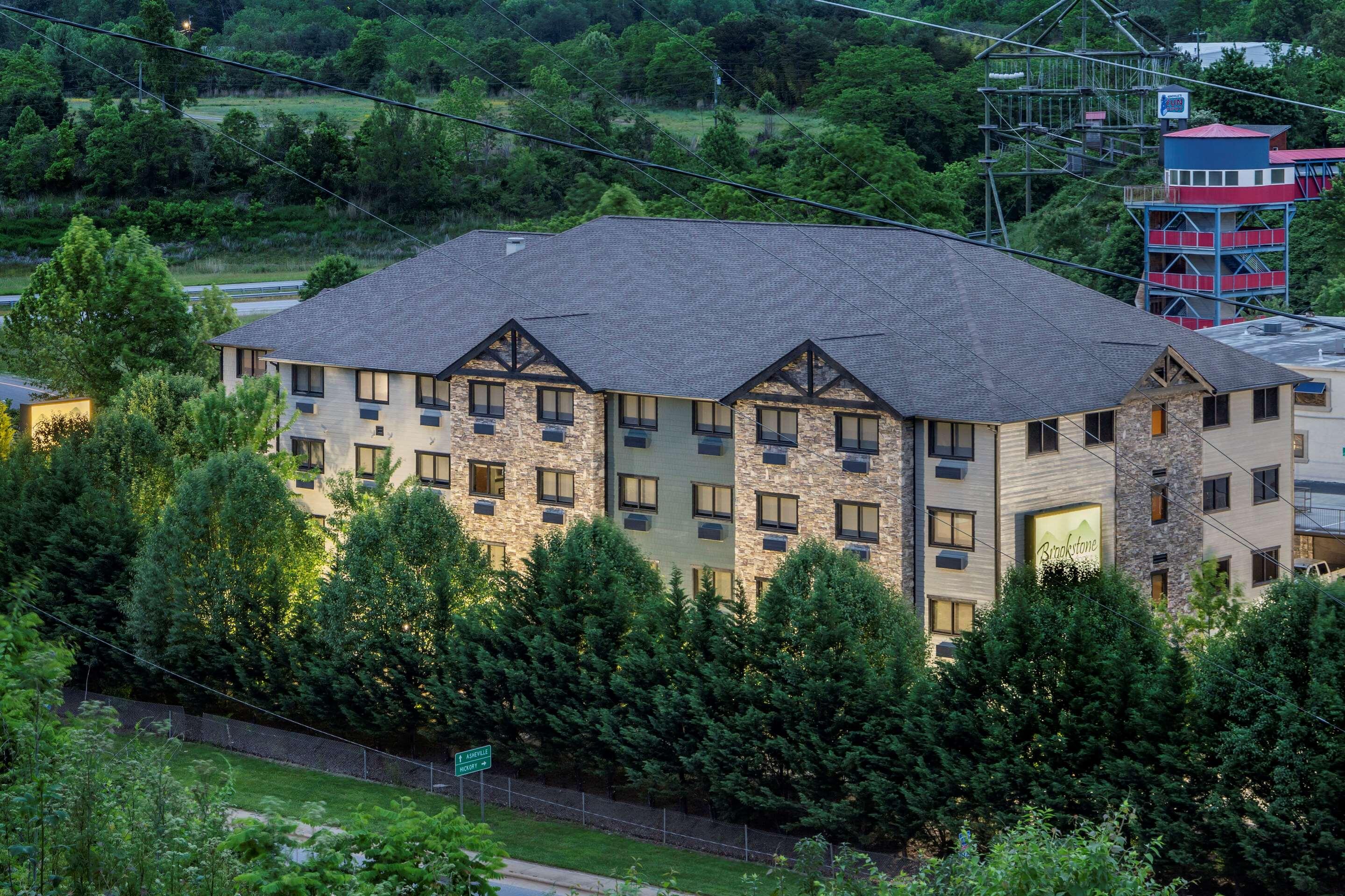 Brookstone Lodge — photo 4