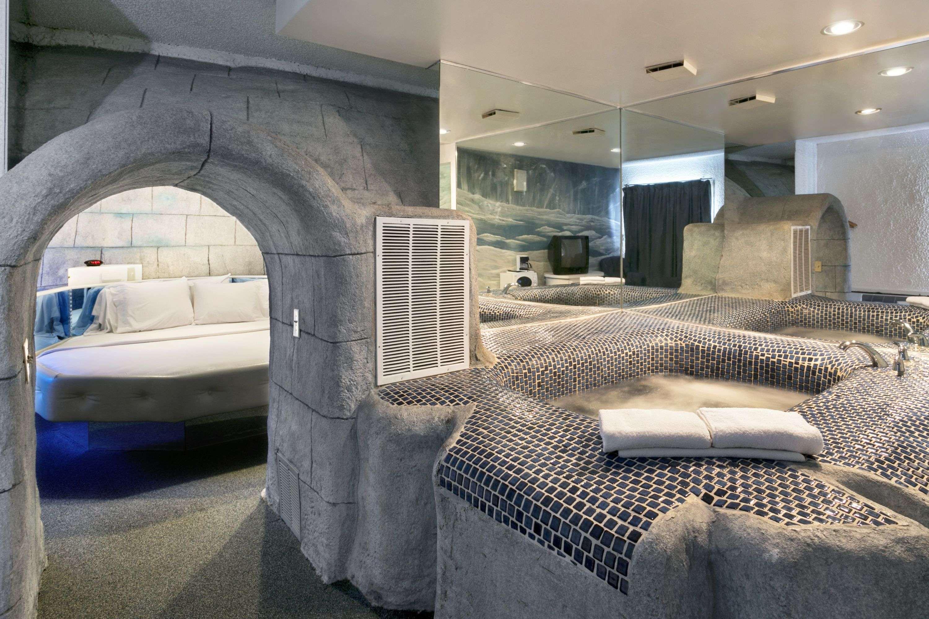 Travelodge Inn & Suites by Wyndham Muscatine — photo 5