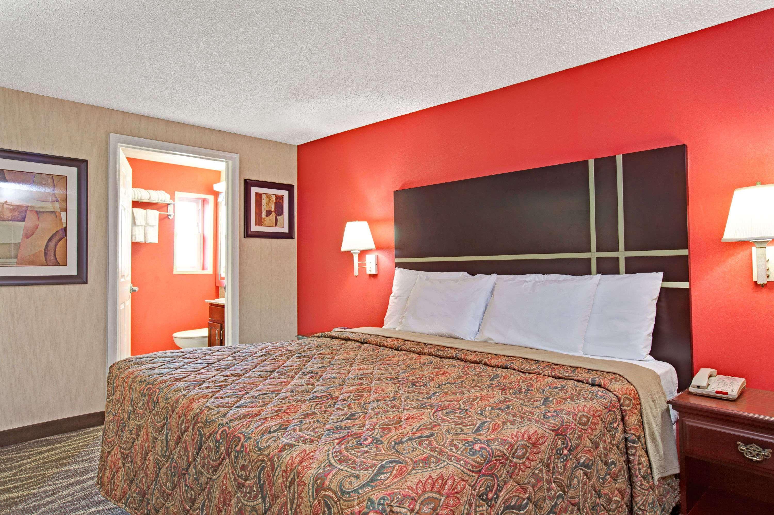 Days Inn Ridgefield NJ — photo 4