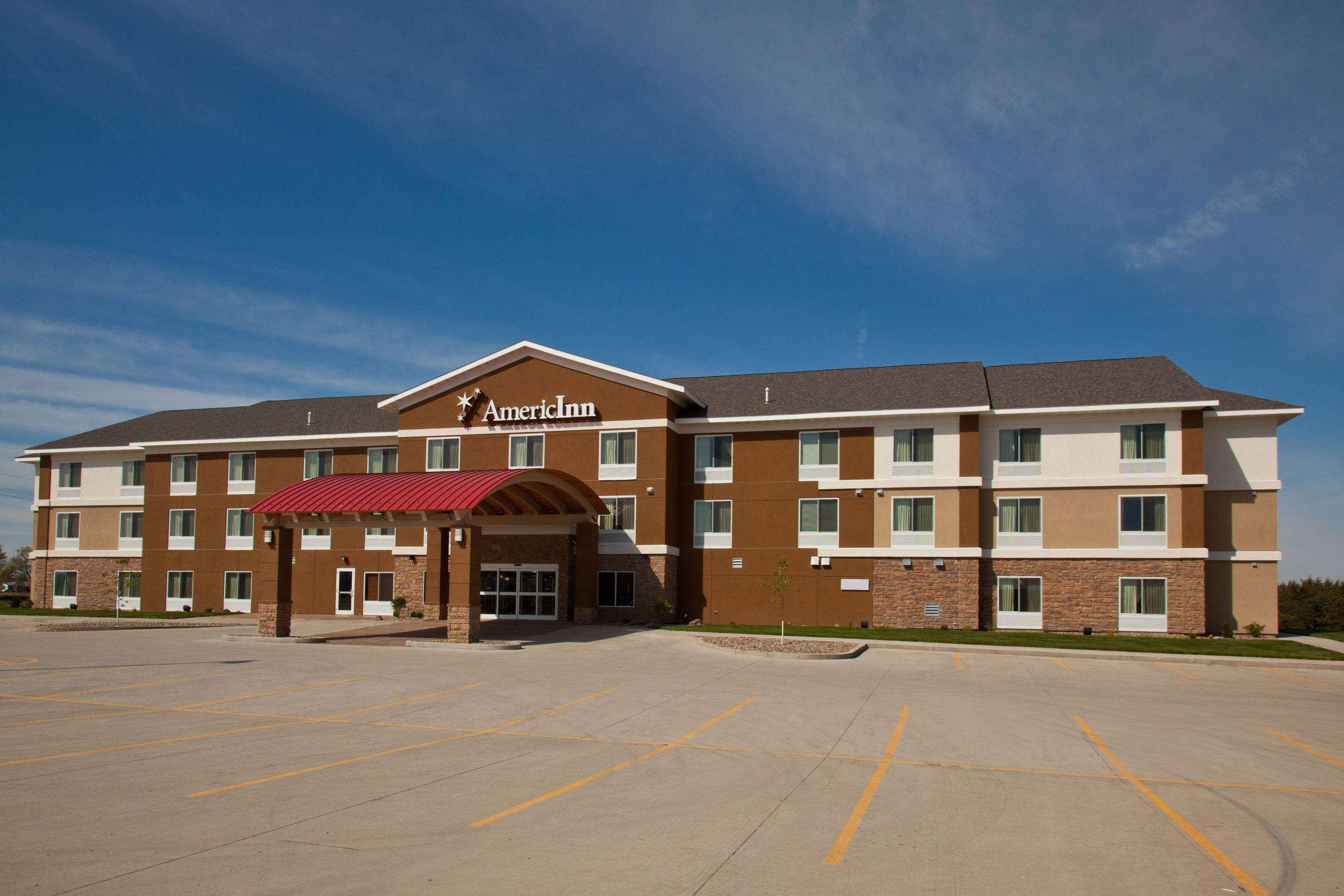 AmericInn by Wyndham Fairfield — photo 3