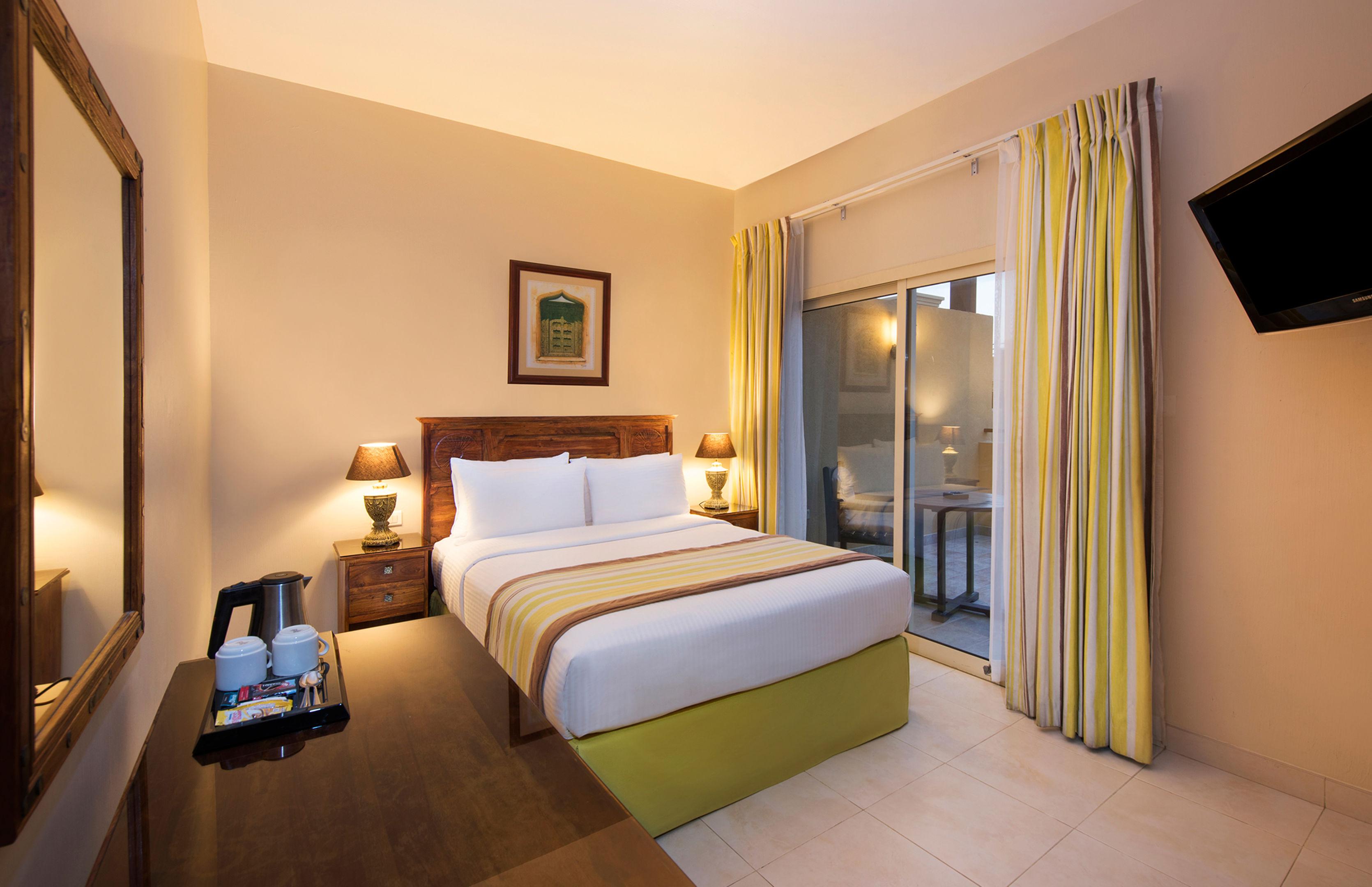 Al Hamra Village Golf & Beach Resort — photo 3