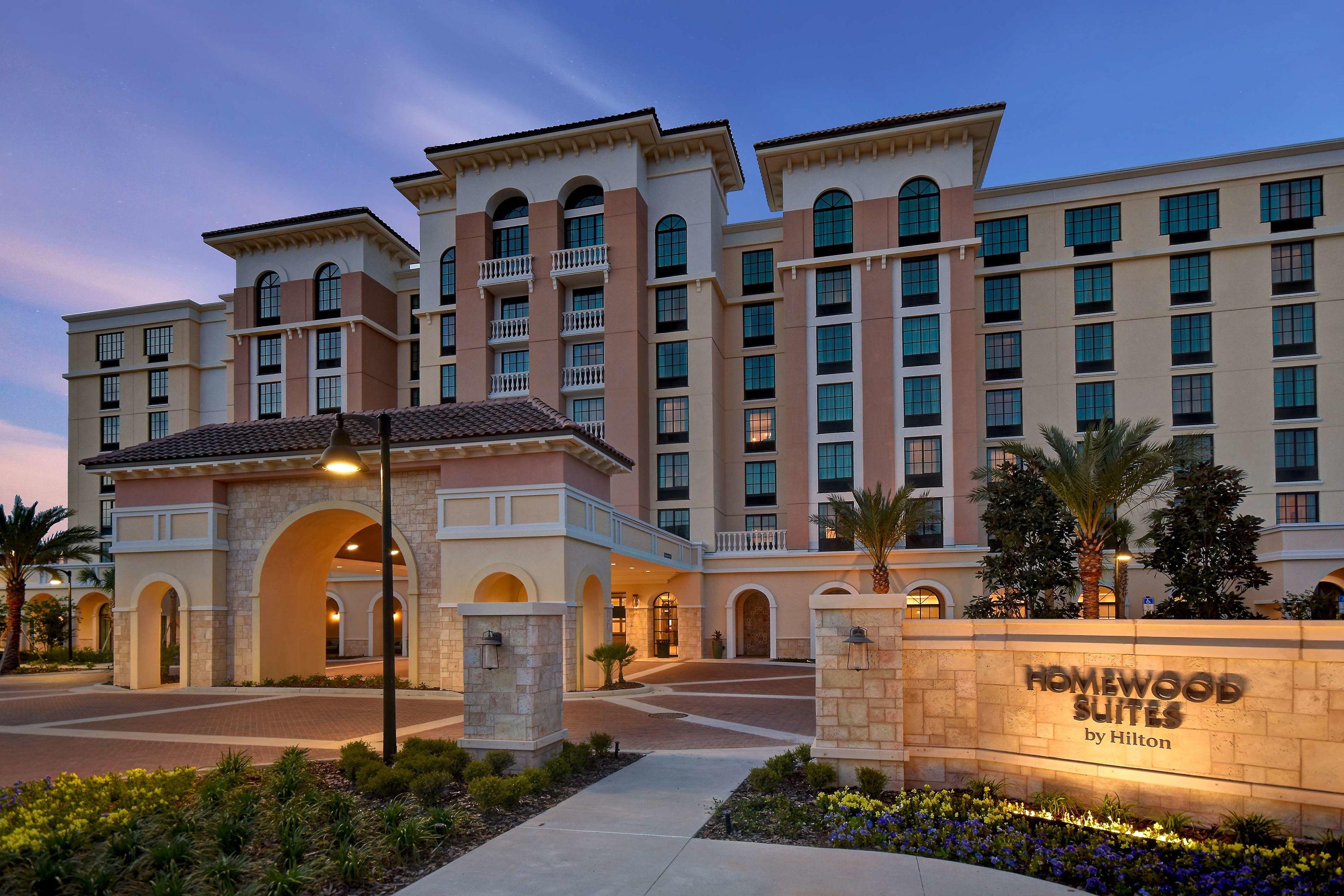 Homewood Suites by Hilton Orlando at Flamingo Crossings Town Center