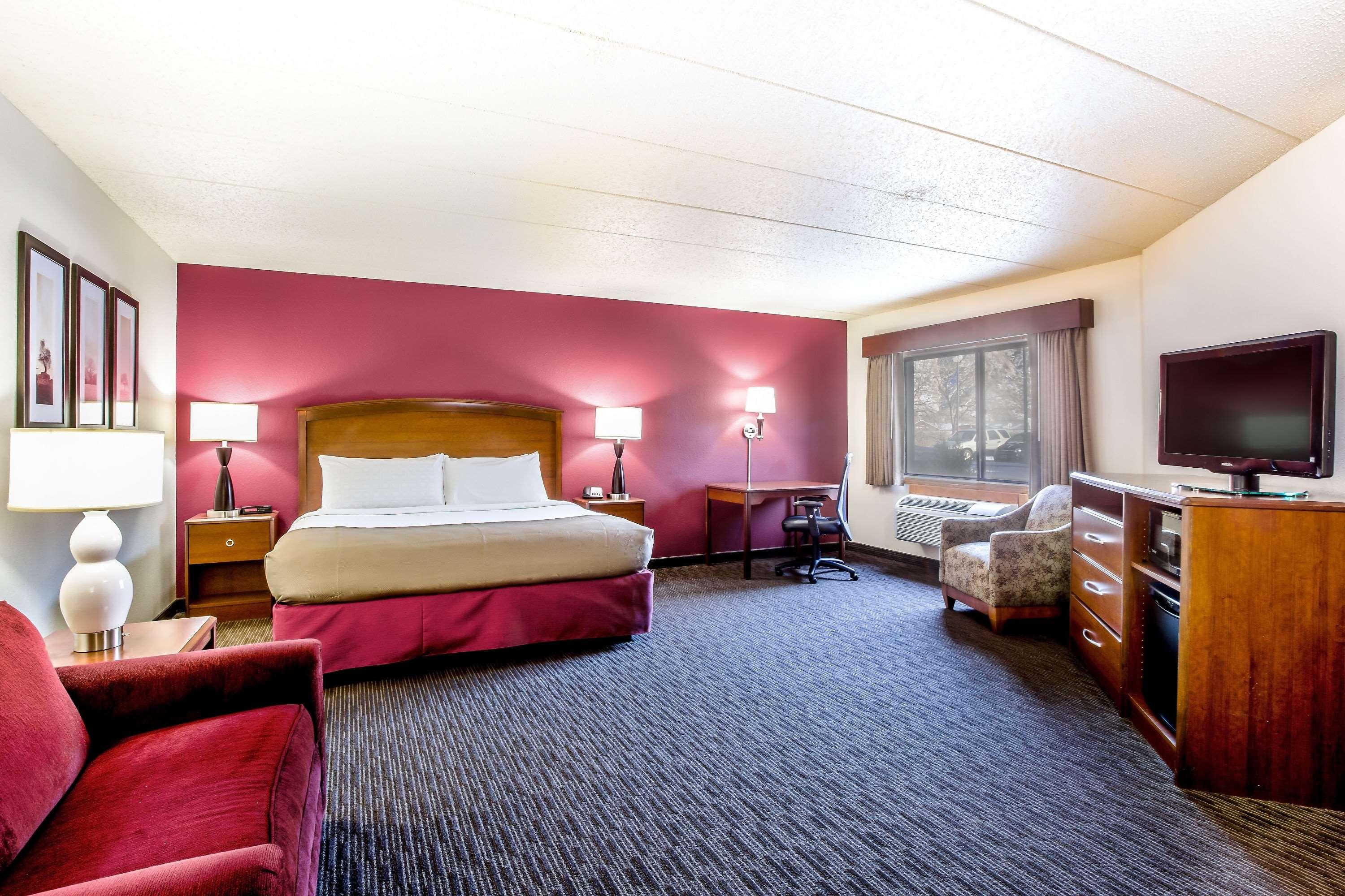 AmericInn Lodge & Suites Medora — photo 4