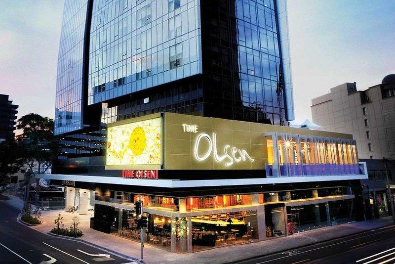 The Olsen — photo 1