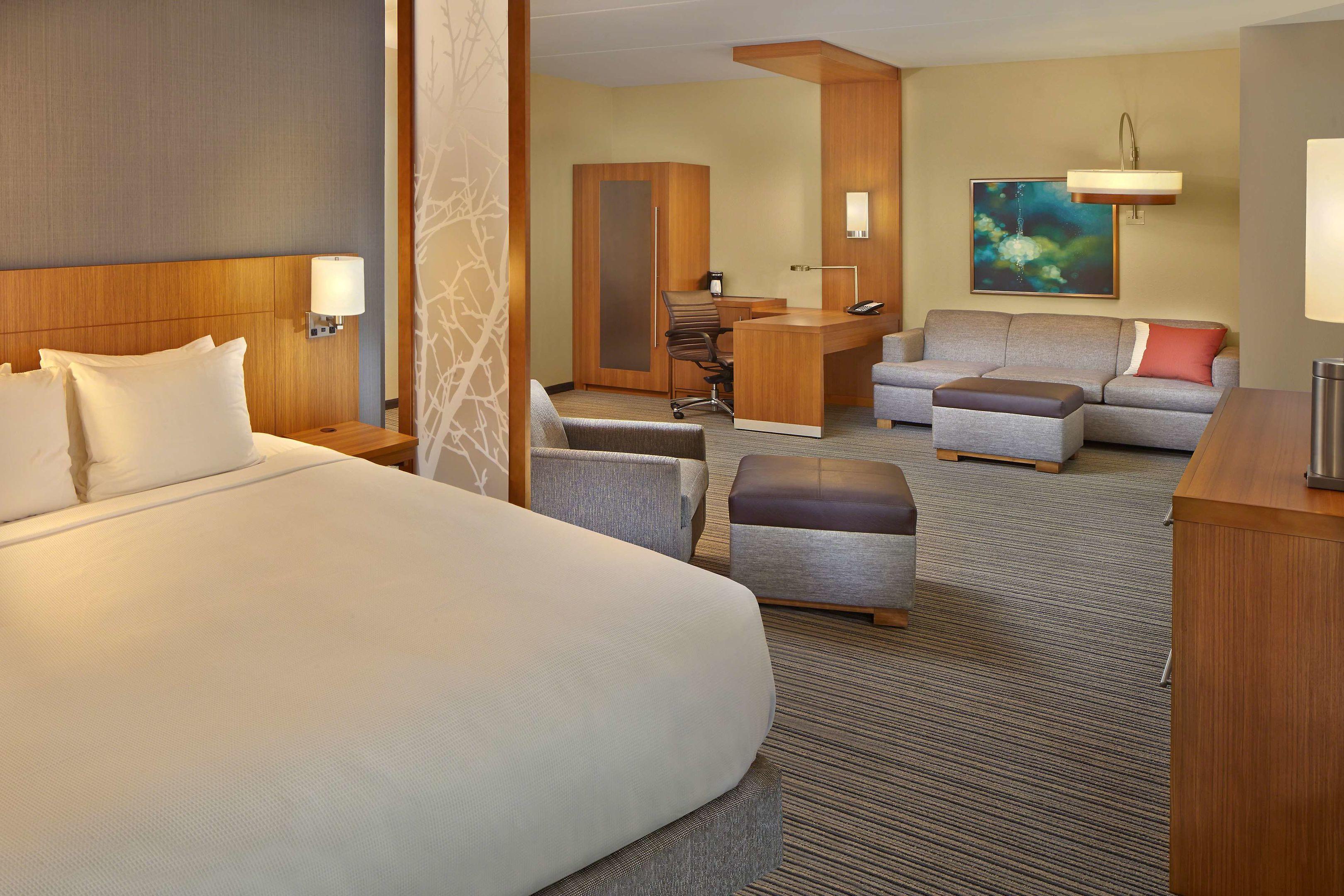 Hyatt Place Chapel Hill / Southern Village — photo 3