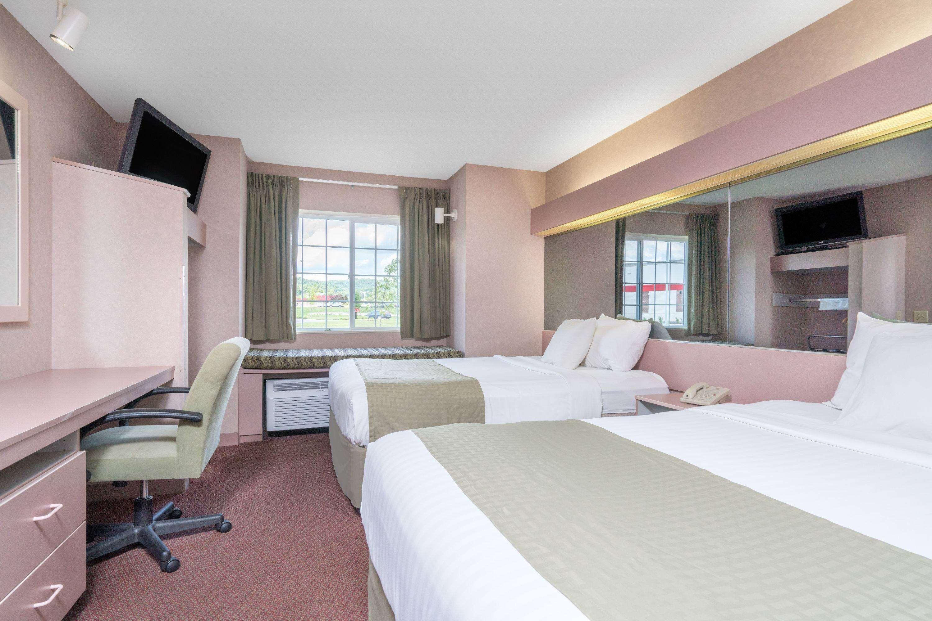 Microtel Inn by Wyndham Onalaska/La Crosse — photo 4