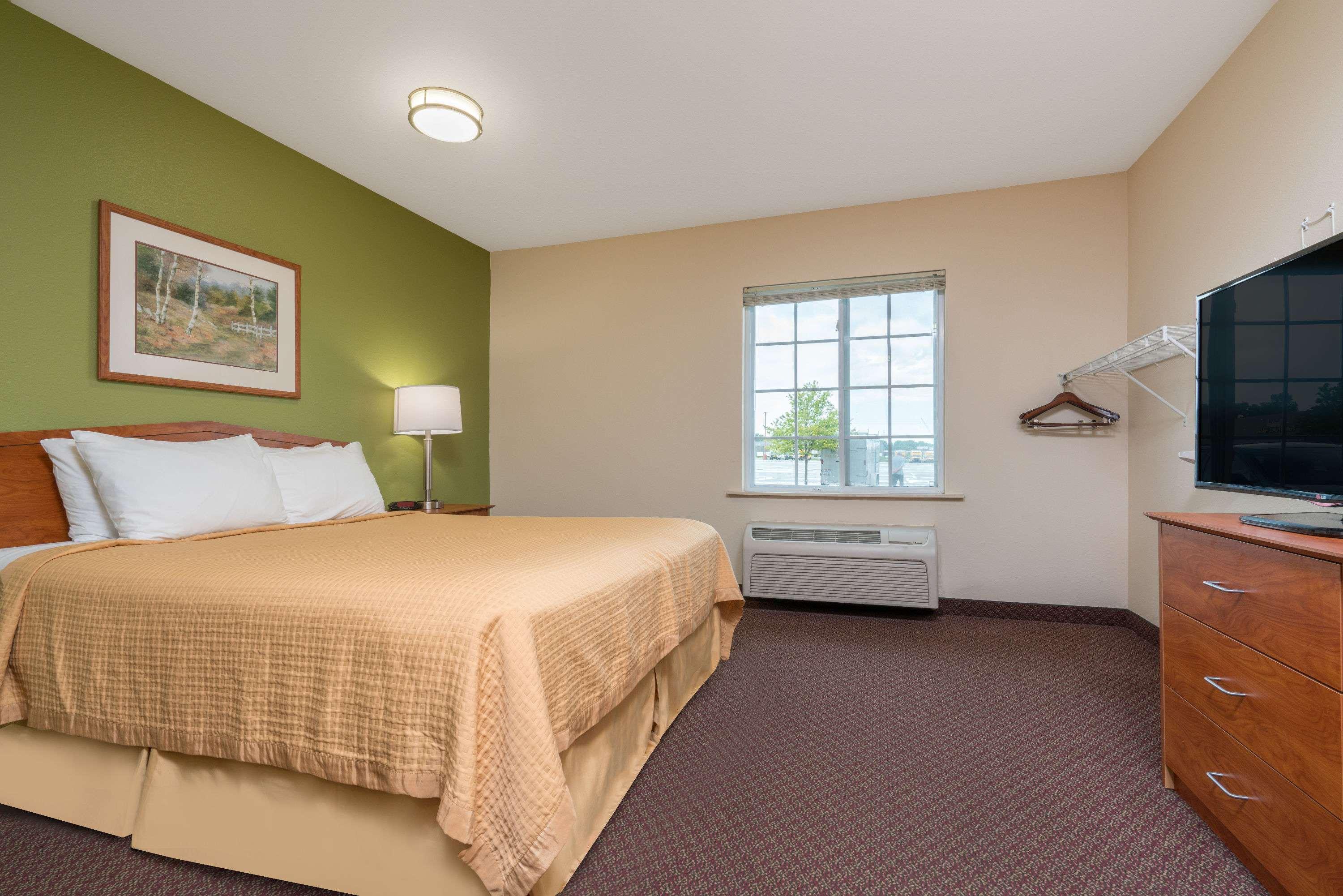 Days Inn & Suites Rochester South — photo 5