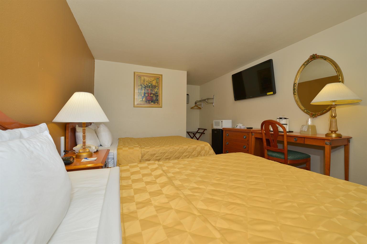 Americas Best Value Inn Santa Rosa, NM — photo 5