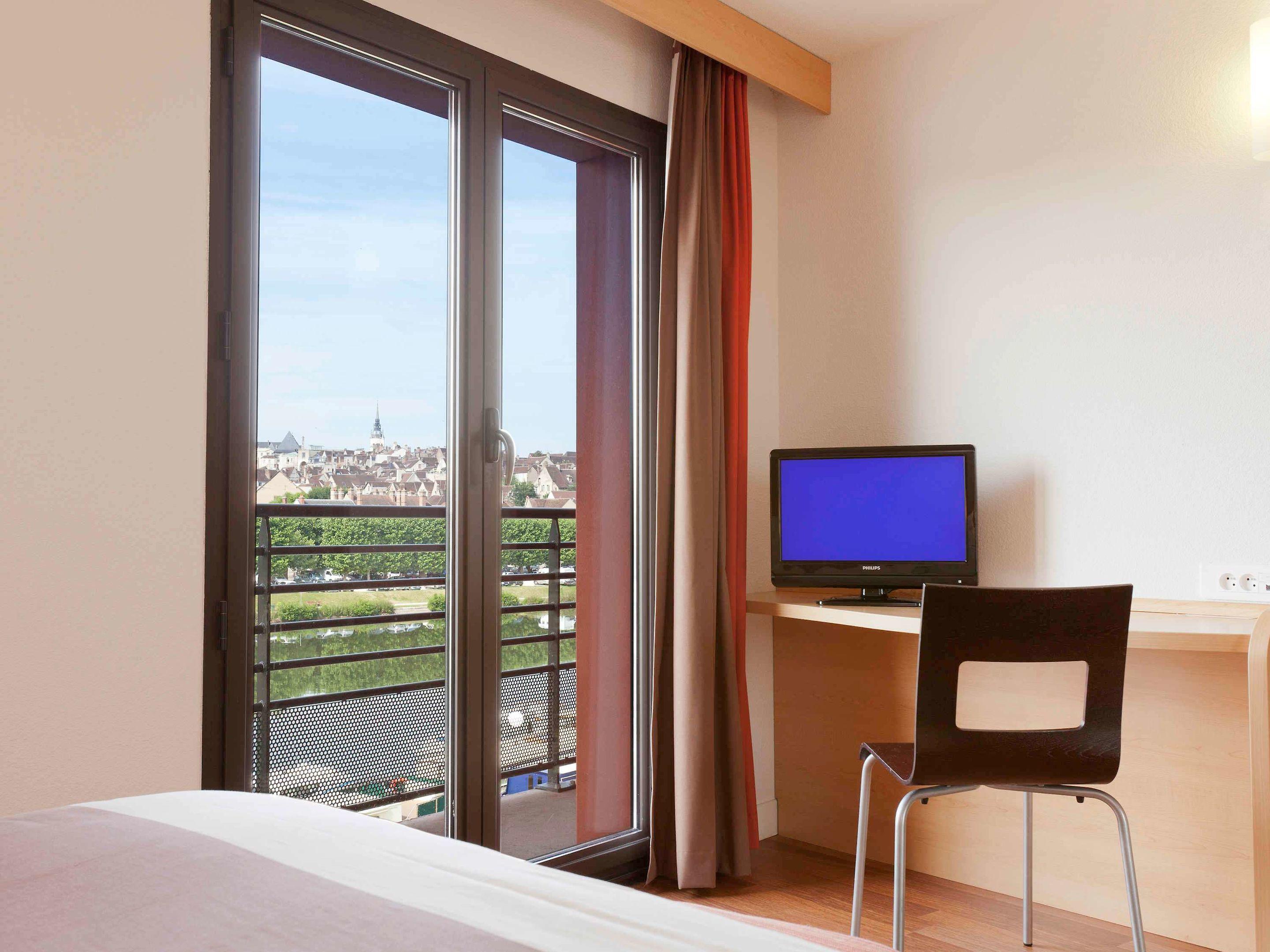 ibis Auxerre Centre — photo 3