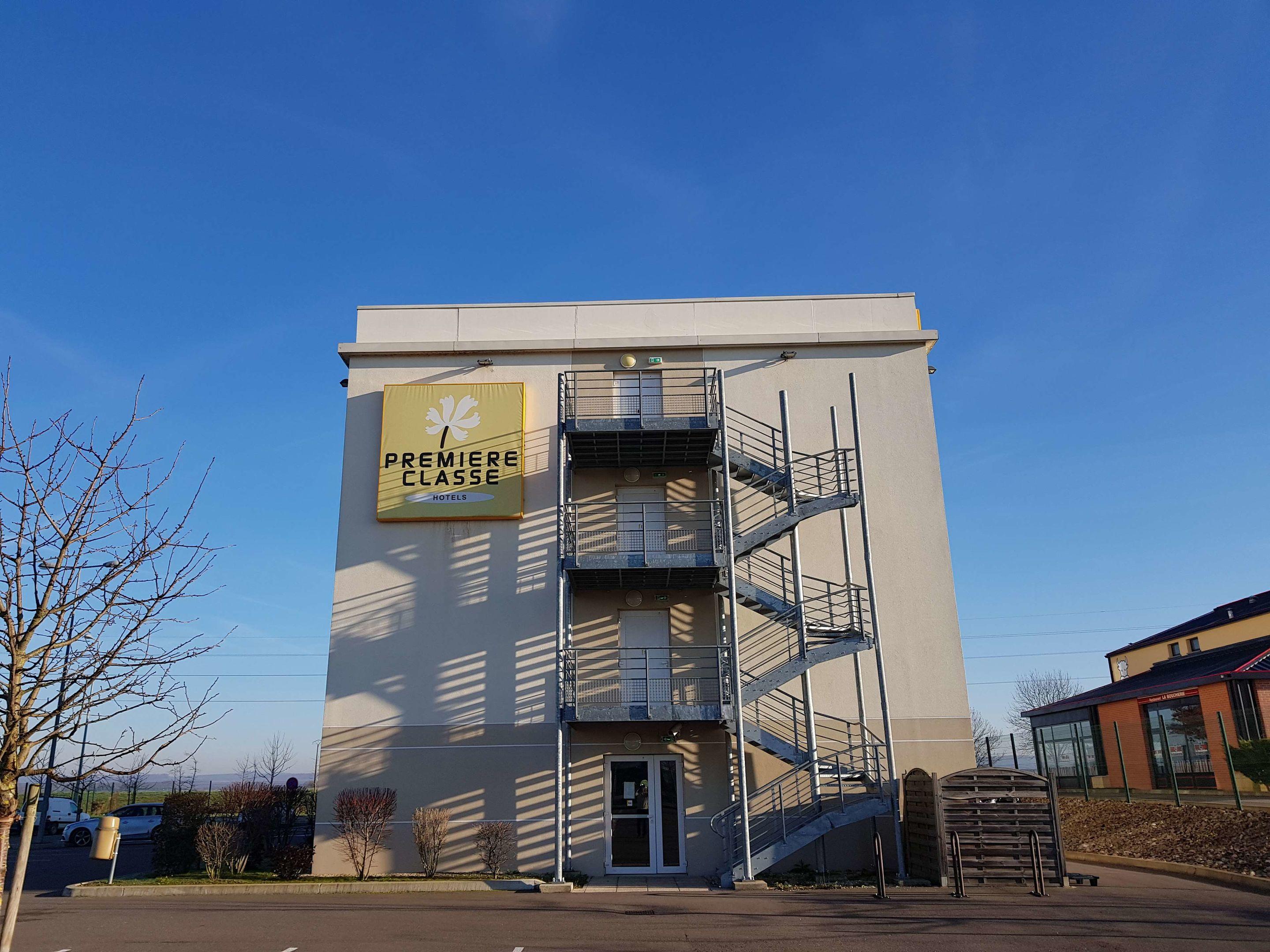 Premiere Classe Sens Nord - Saint Clément — photo 5
