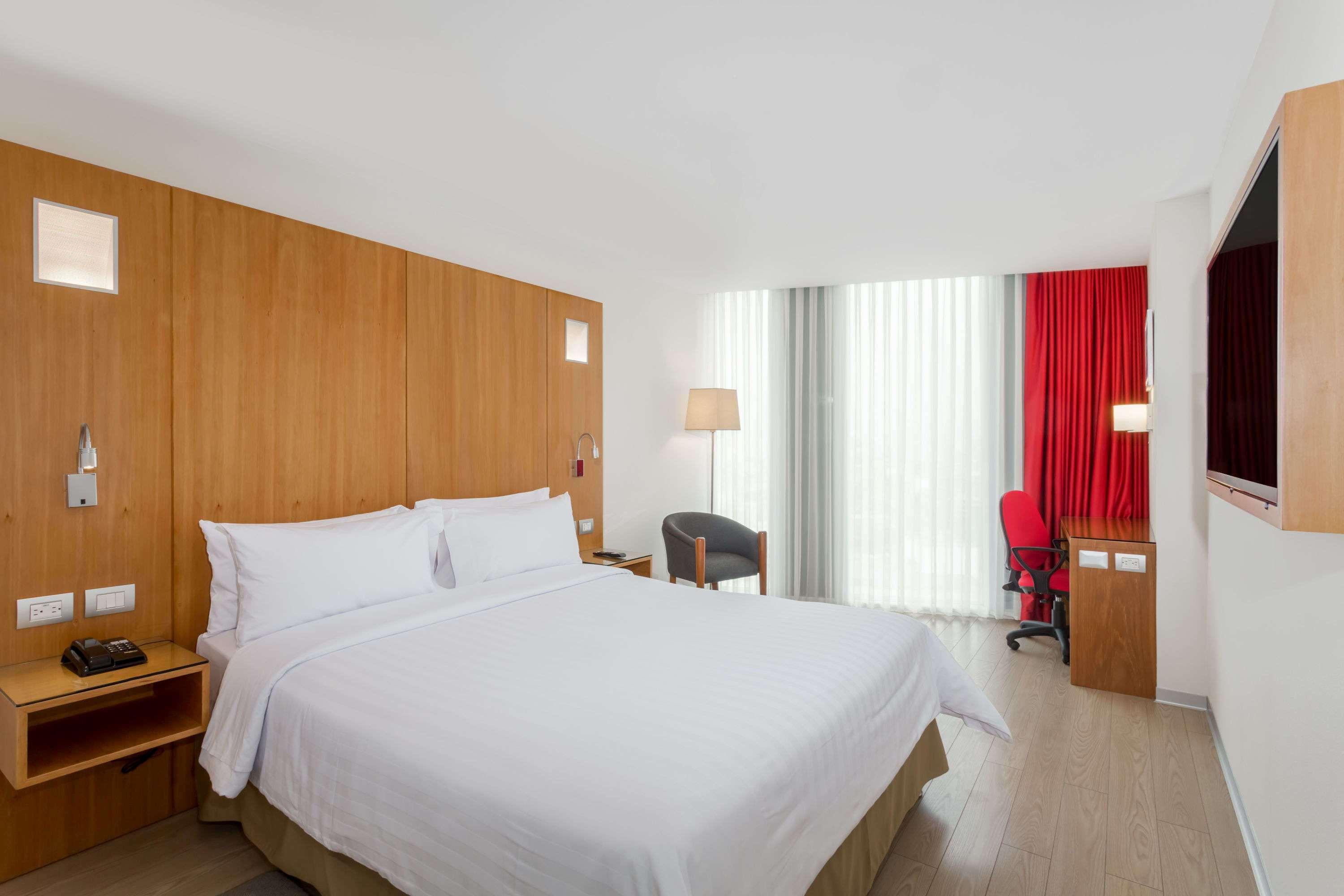 Ramada Encore Lima San Isidro — photo 4