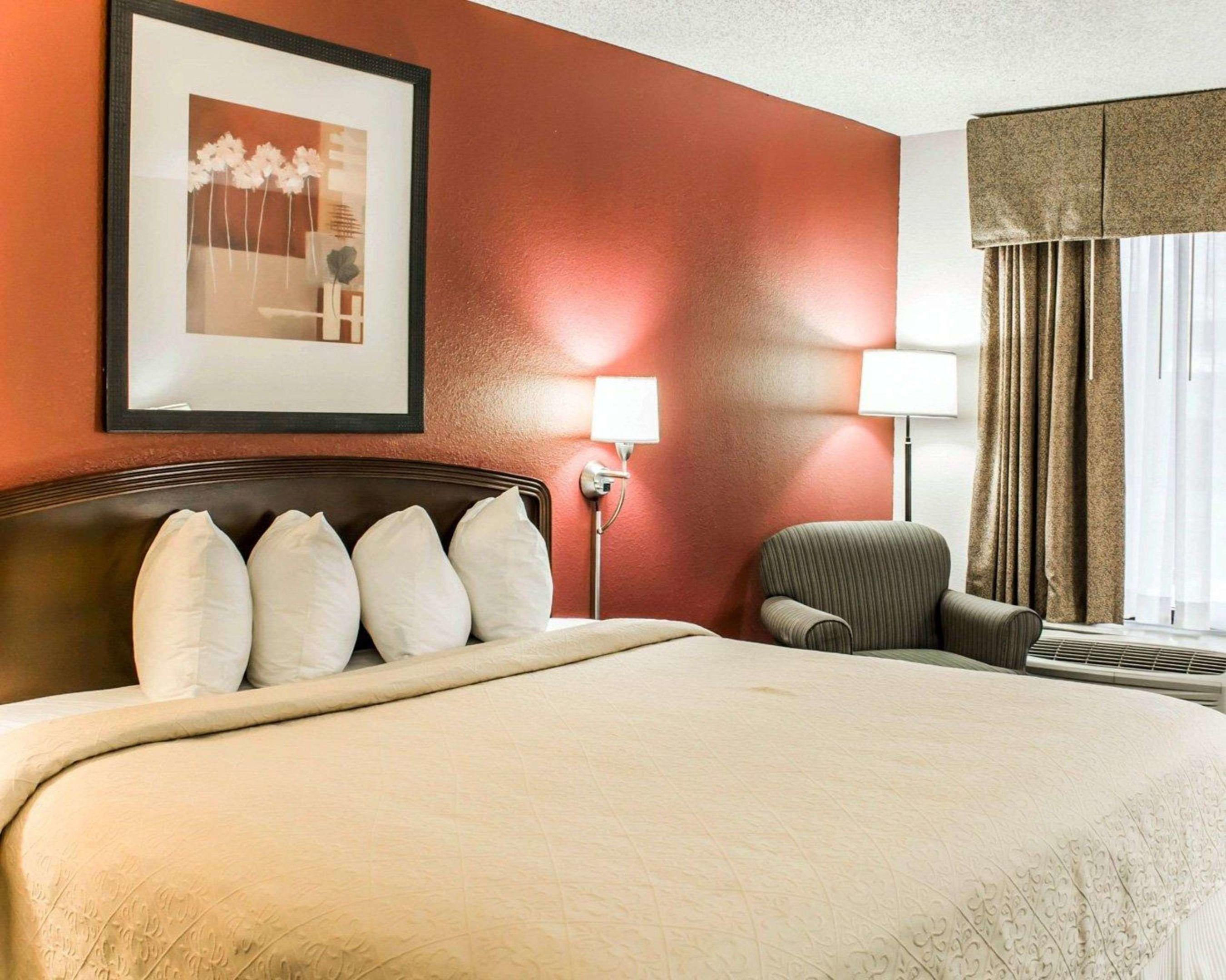 Quality Inn Roanoke Rapids — photo 3