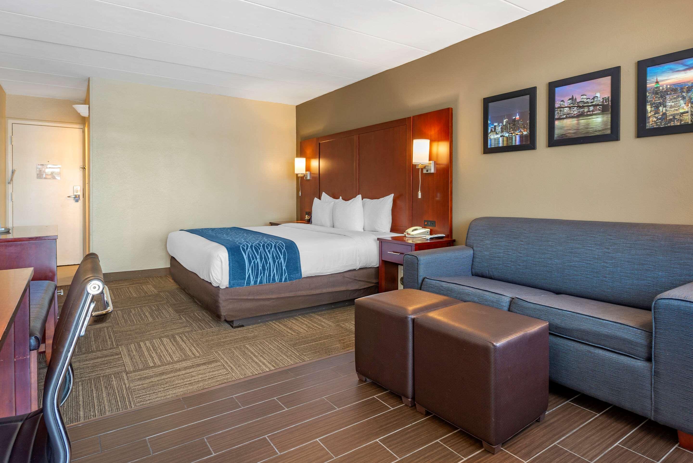 Comfort Inn Edgewater — photo 5
