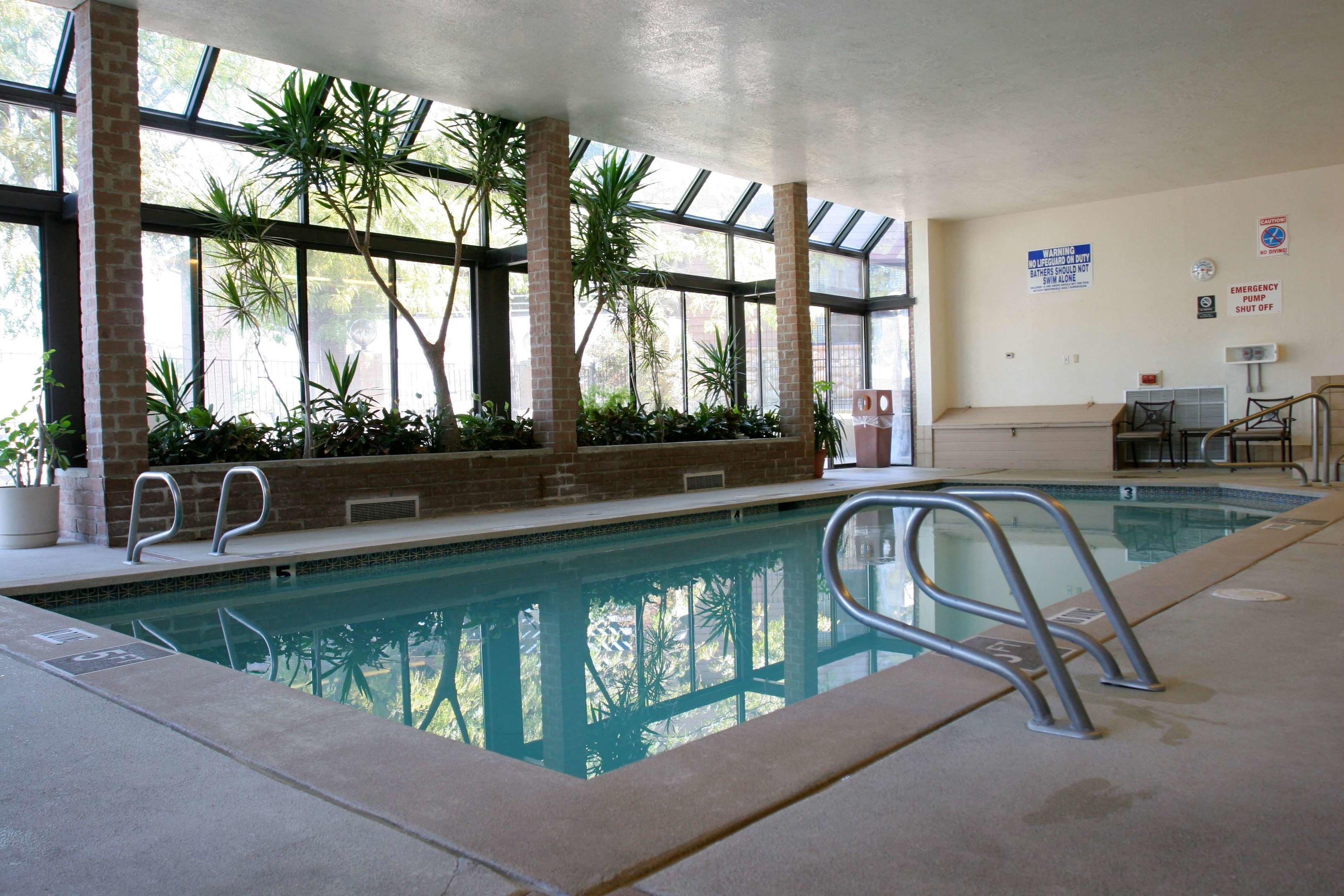 Best Western Plus CottonTree Inn — photo 4