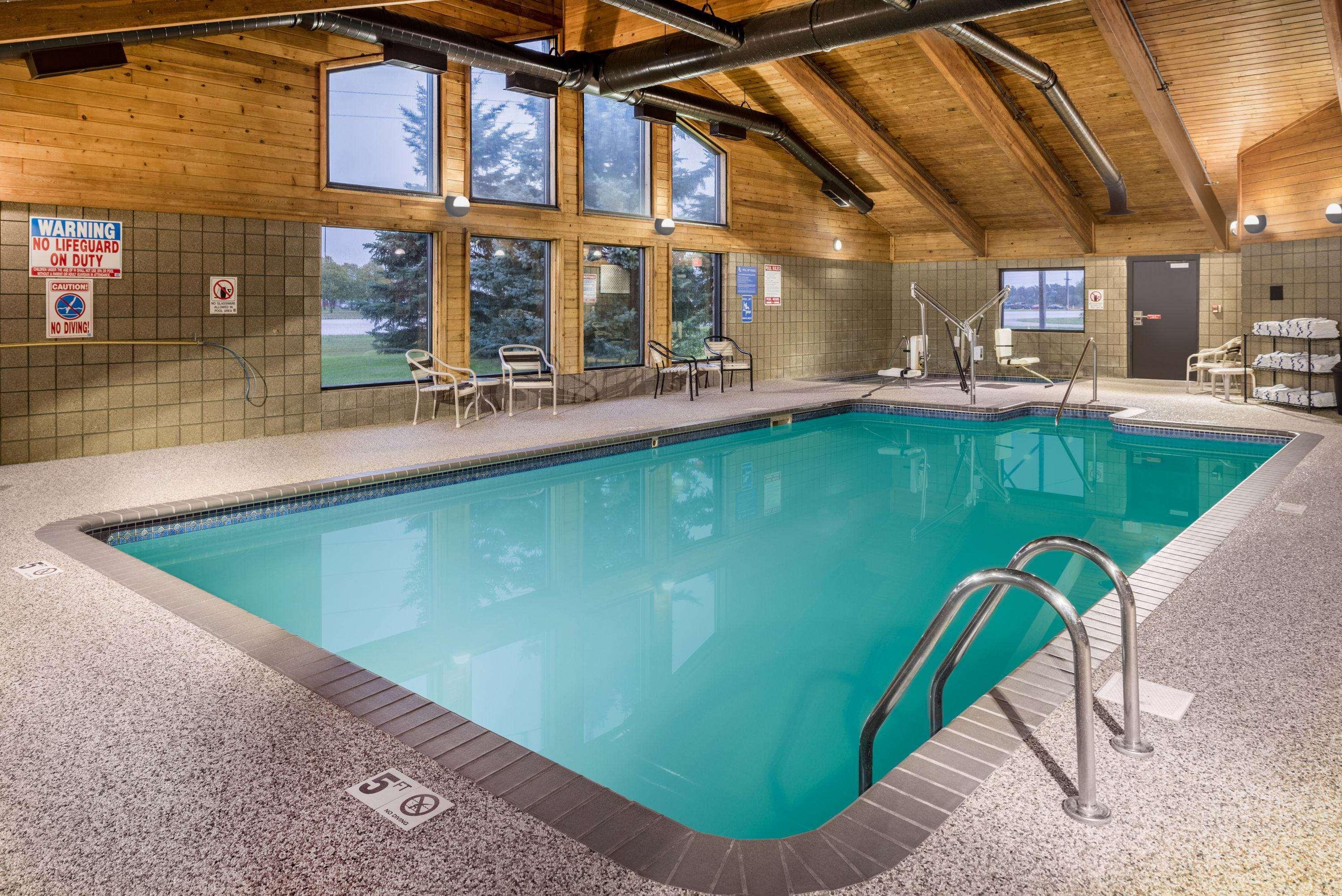 AmericInn Wahpeton — photo 4