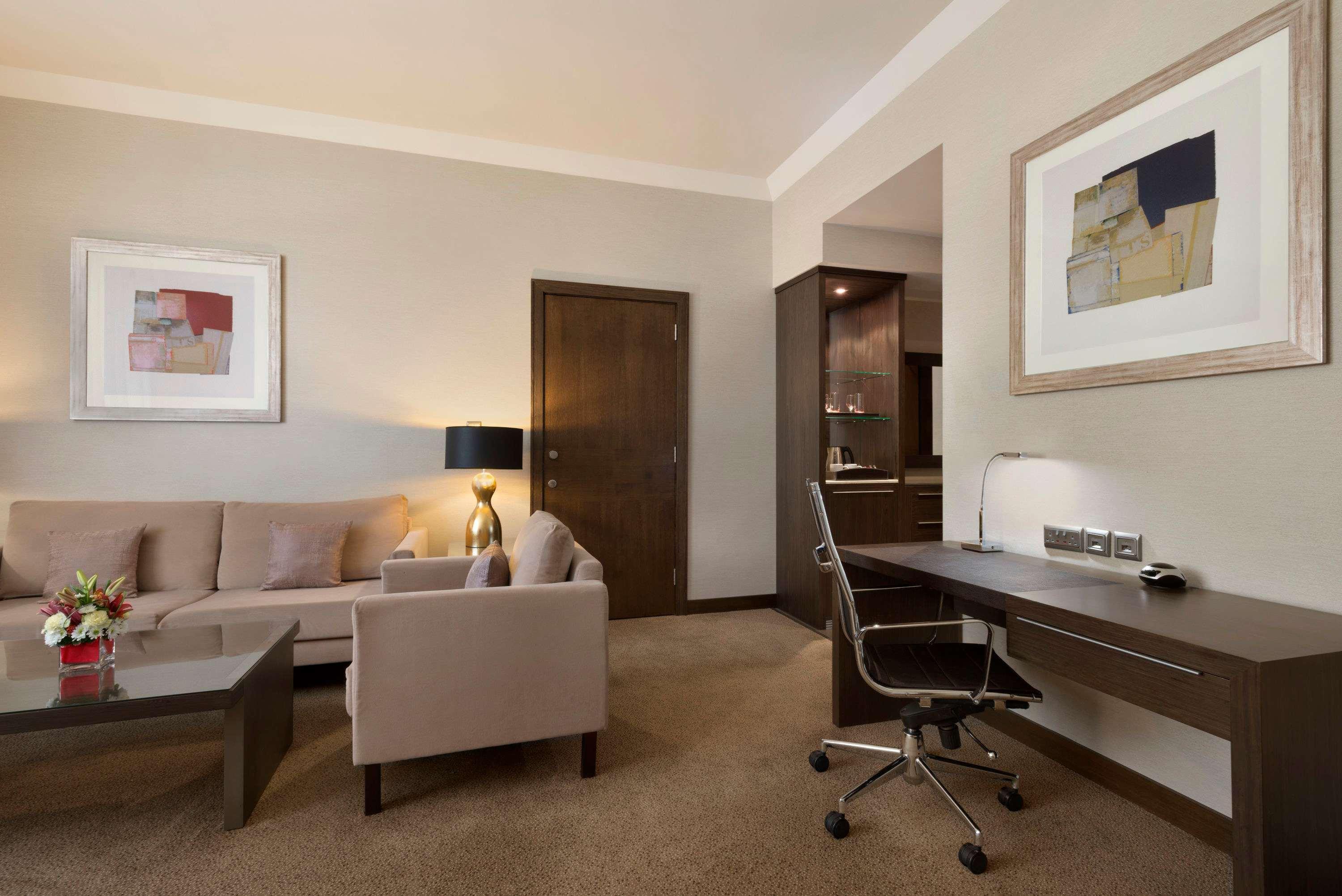 Ramada Abu Dhabi Downtown — photo 5