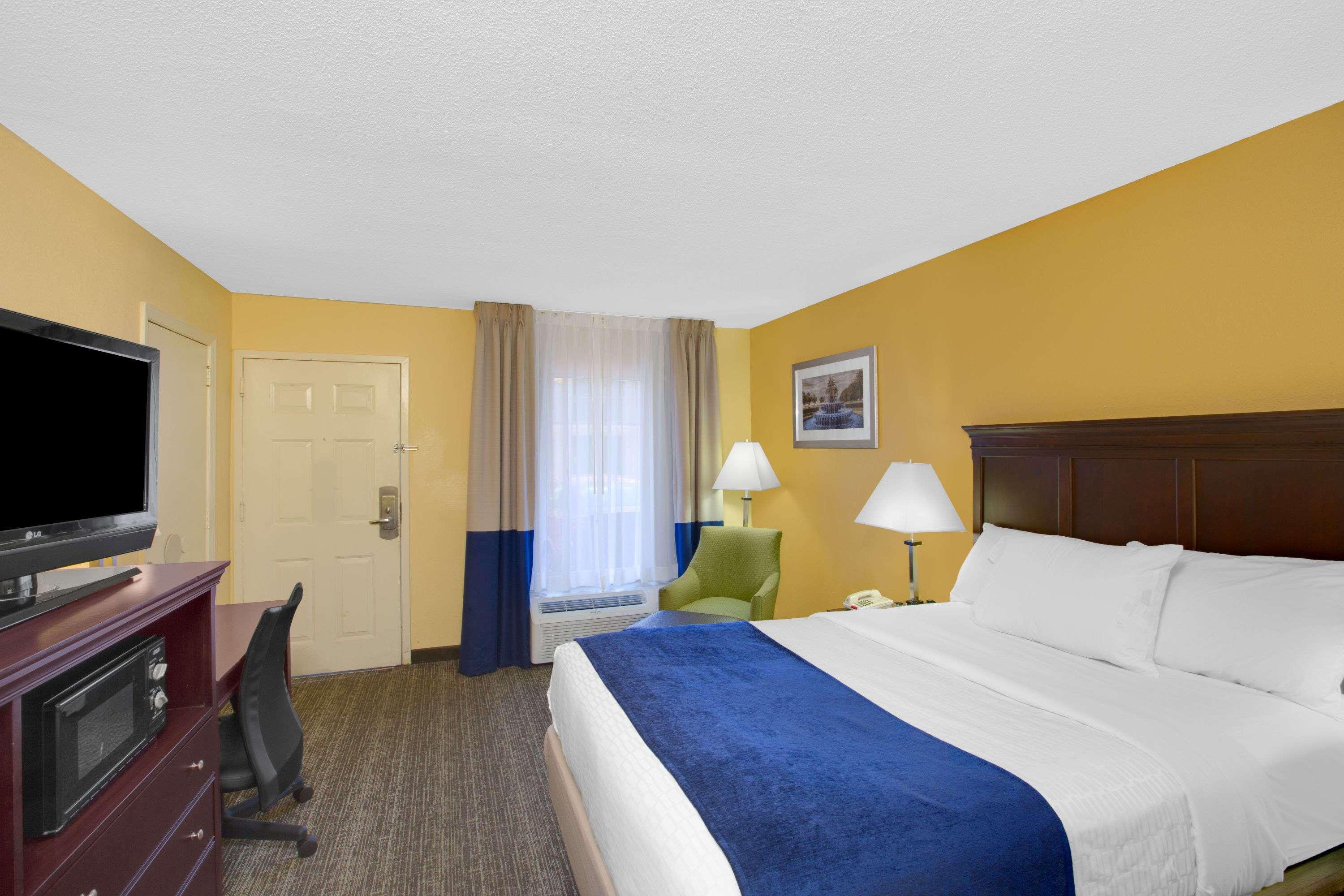 Days Inn Historic District — photo 5