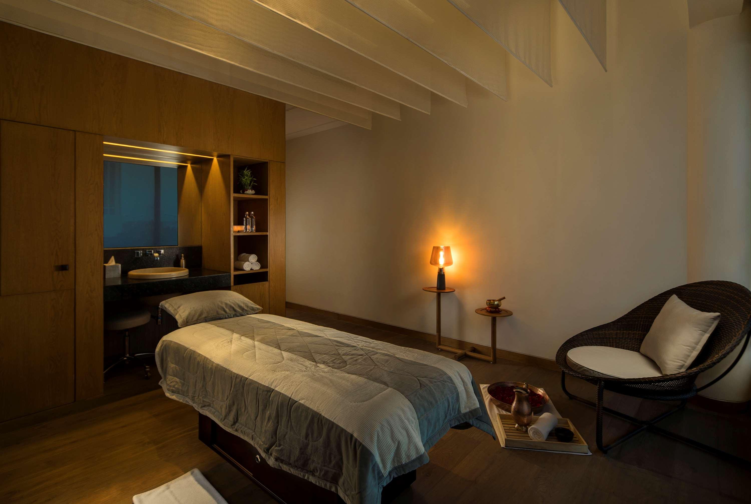 Andaz Delhi — photo 4