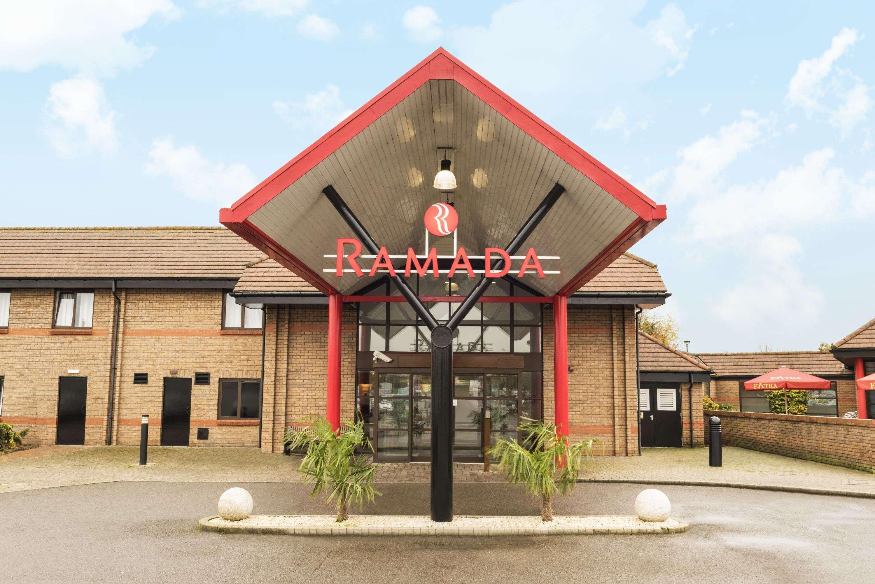 Ramada Cambridge — photo 4
