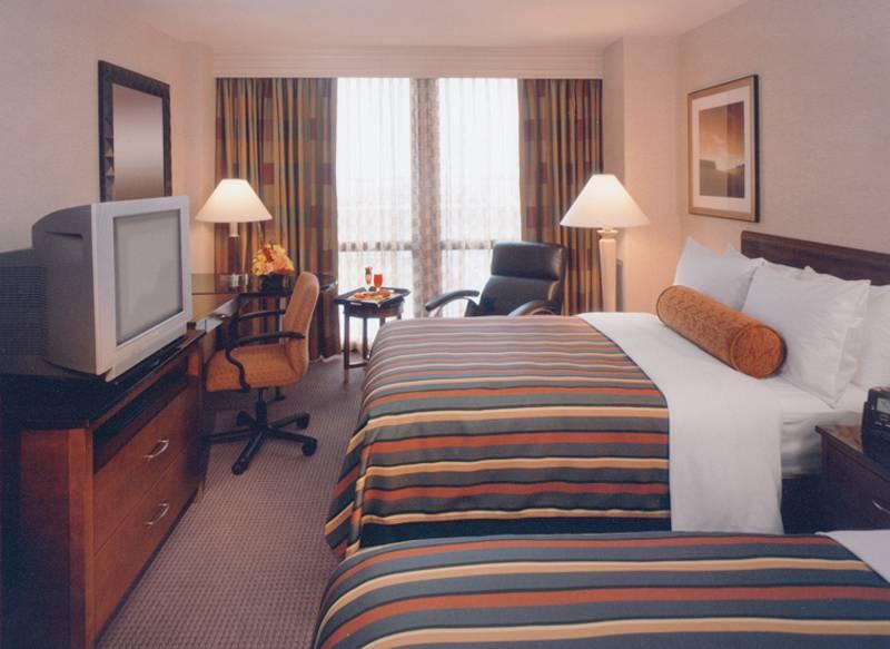 Hilton Chicago O'Hare Airport — photo 4