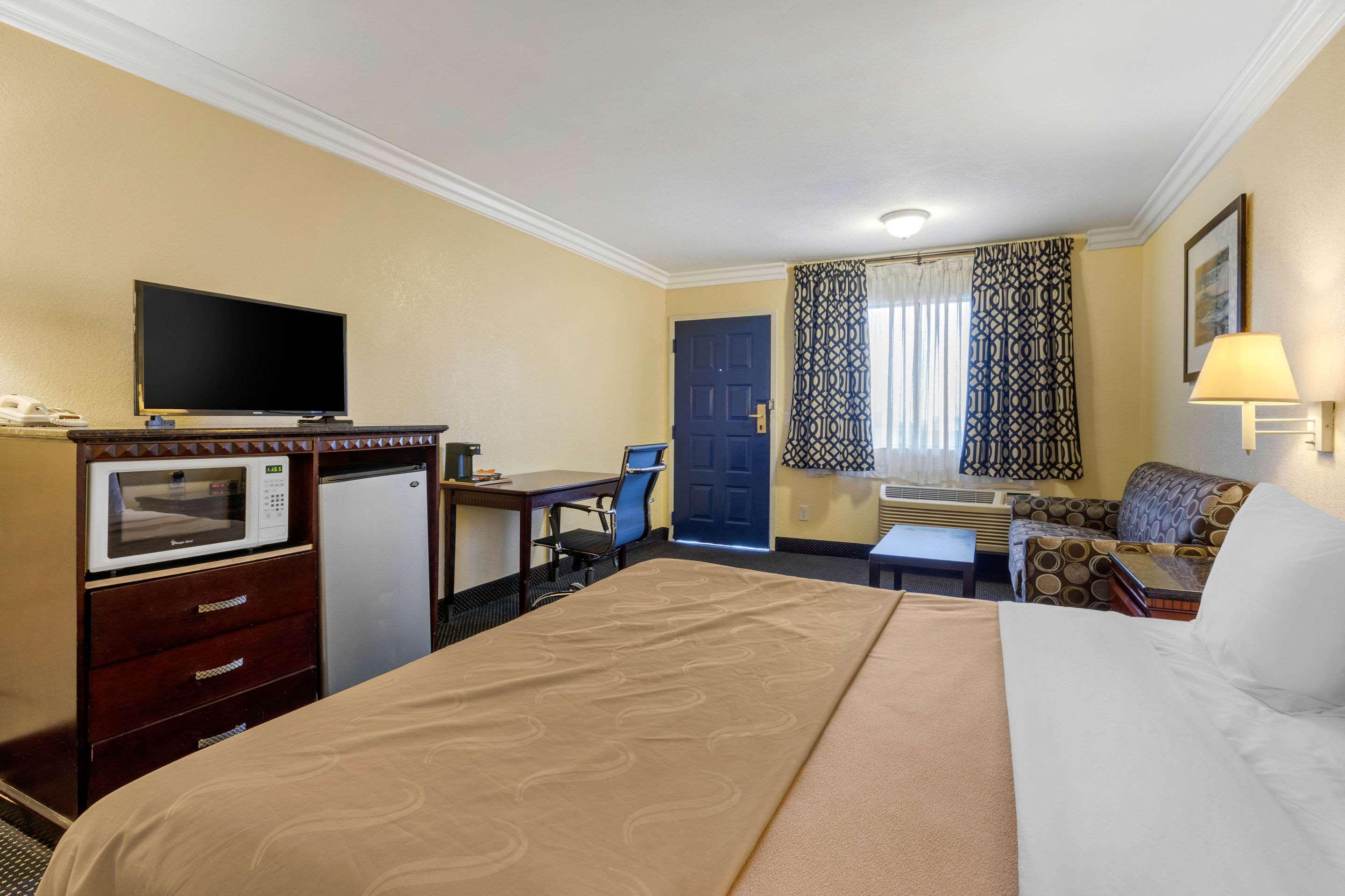 Quality Inn — photo 4