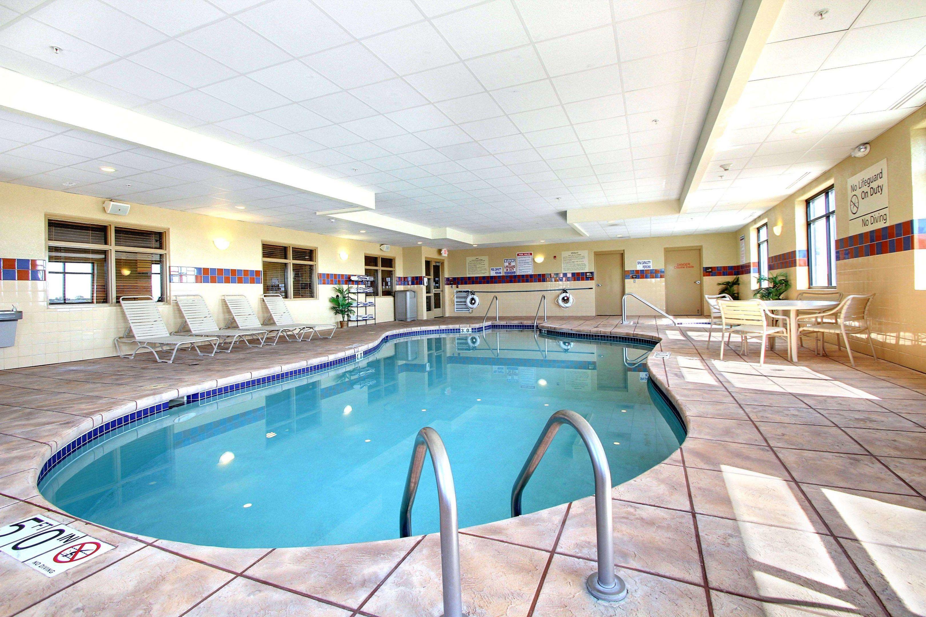 Hampton Inn & Suites West Bend — photo 4