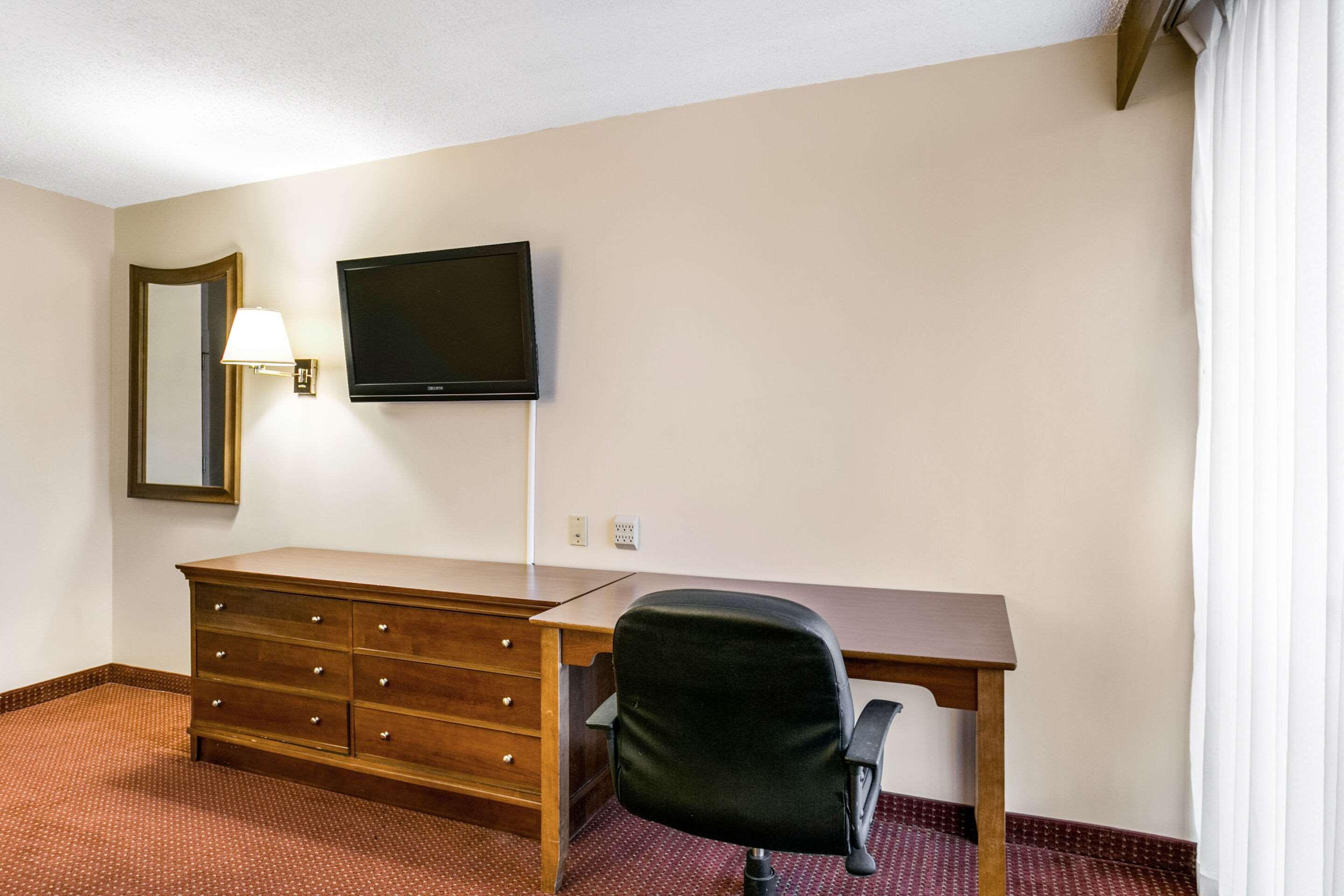Clarion Hotel BWI Airport Arundel Mills — photo 5