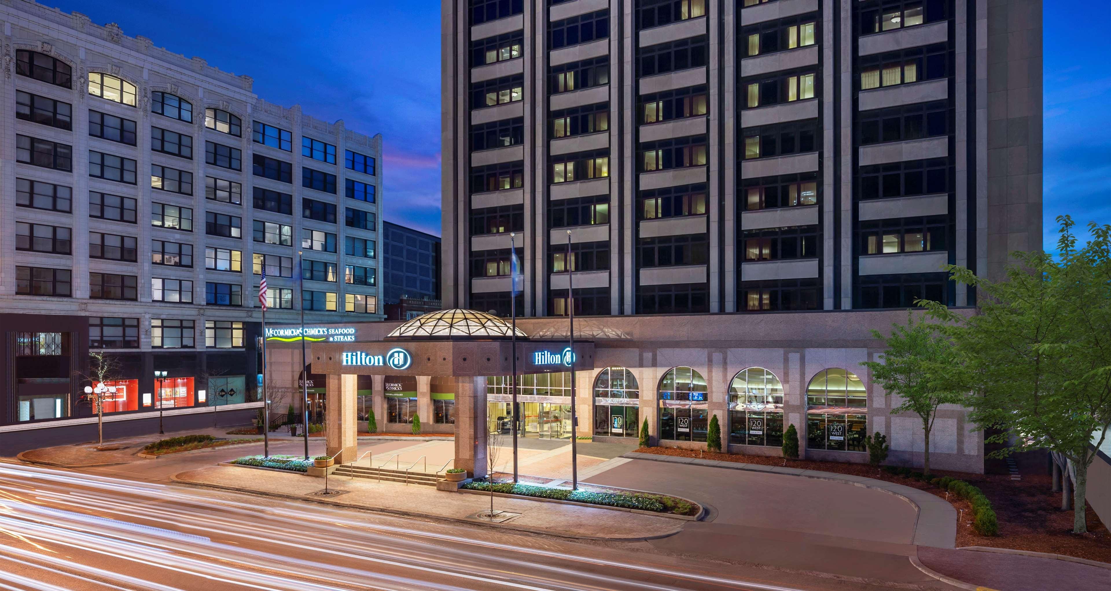 Hilton Indianapolis Hotel & Suites — photo 4