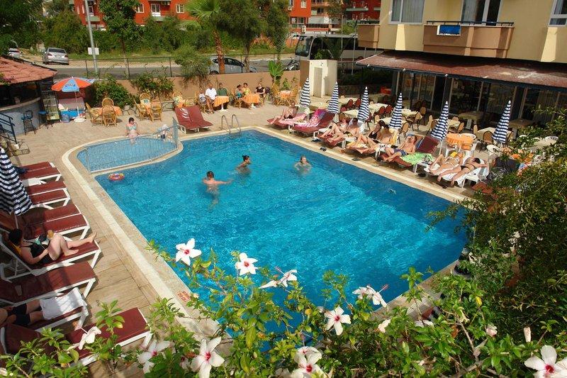 Semt Luna Beach Hotel — photo 4