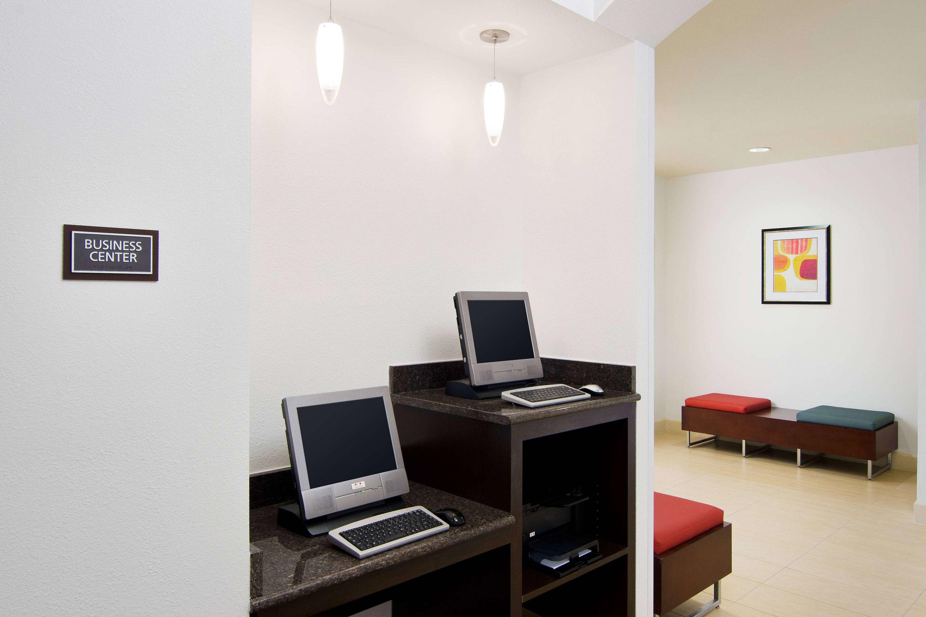 Sonesta ES Suites Fresno — photo 5