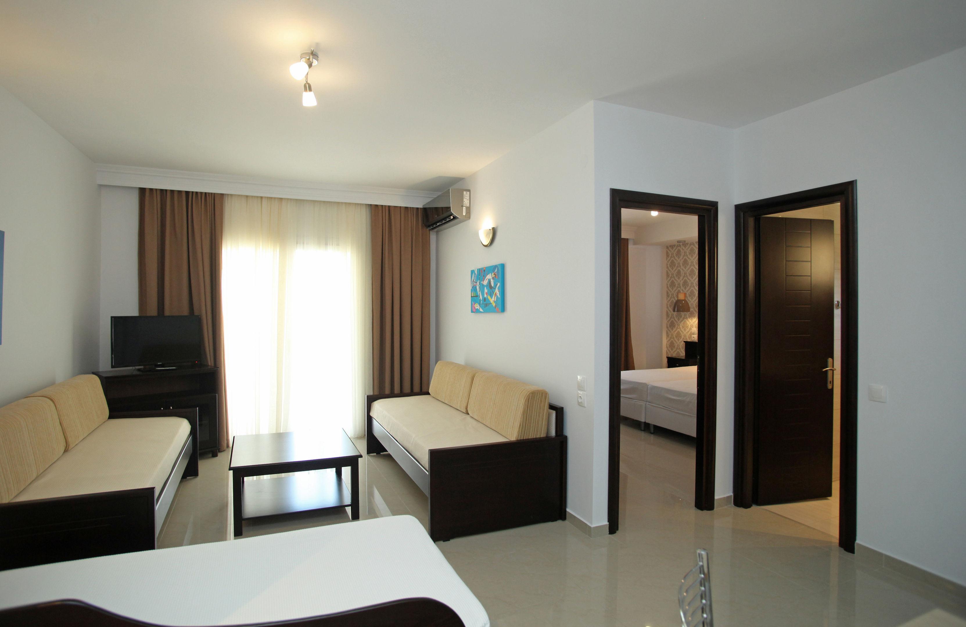 Naias Hotel — photo 5
