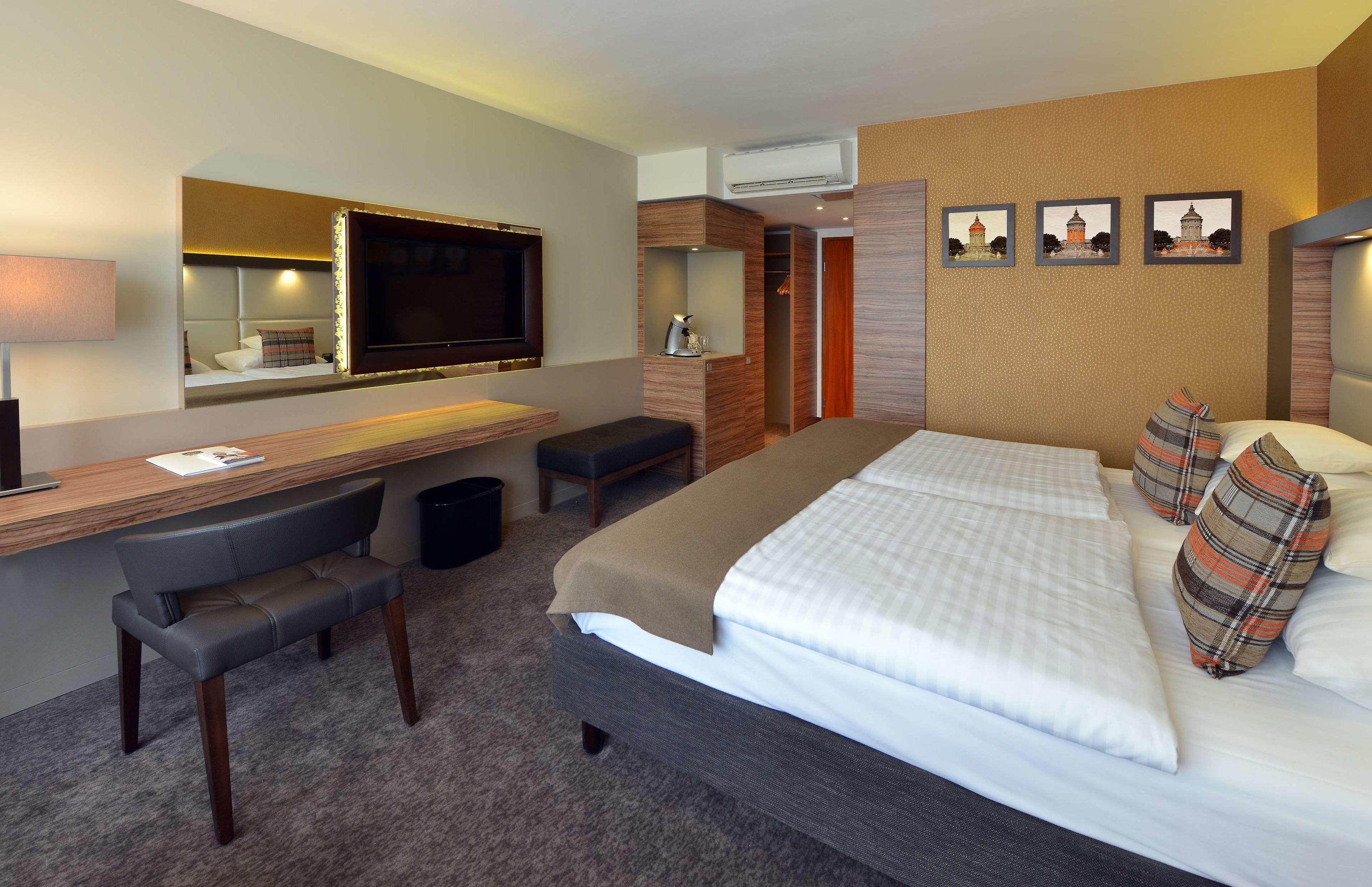 Best Western Plus Delta Park Hotel — photo 5