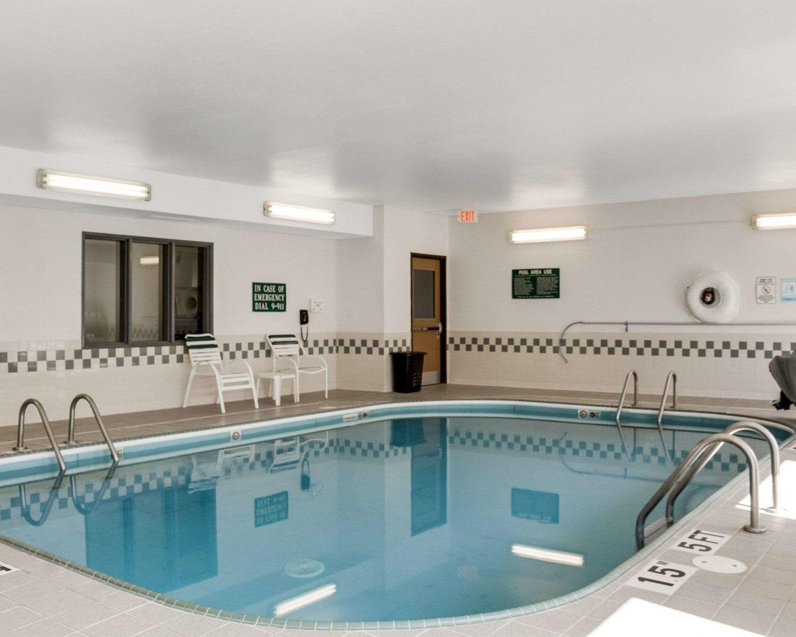 Comfort Inn Jamestown — photo 3