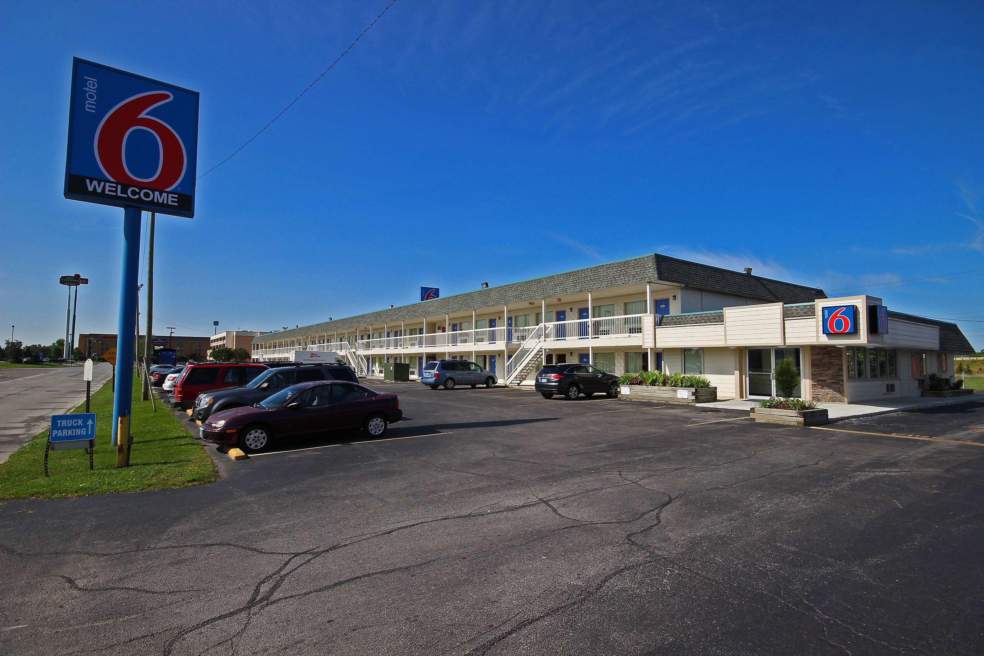 Motel 6 Lima — photo 4