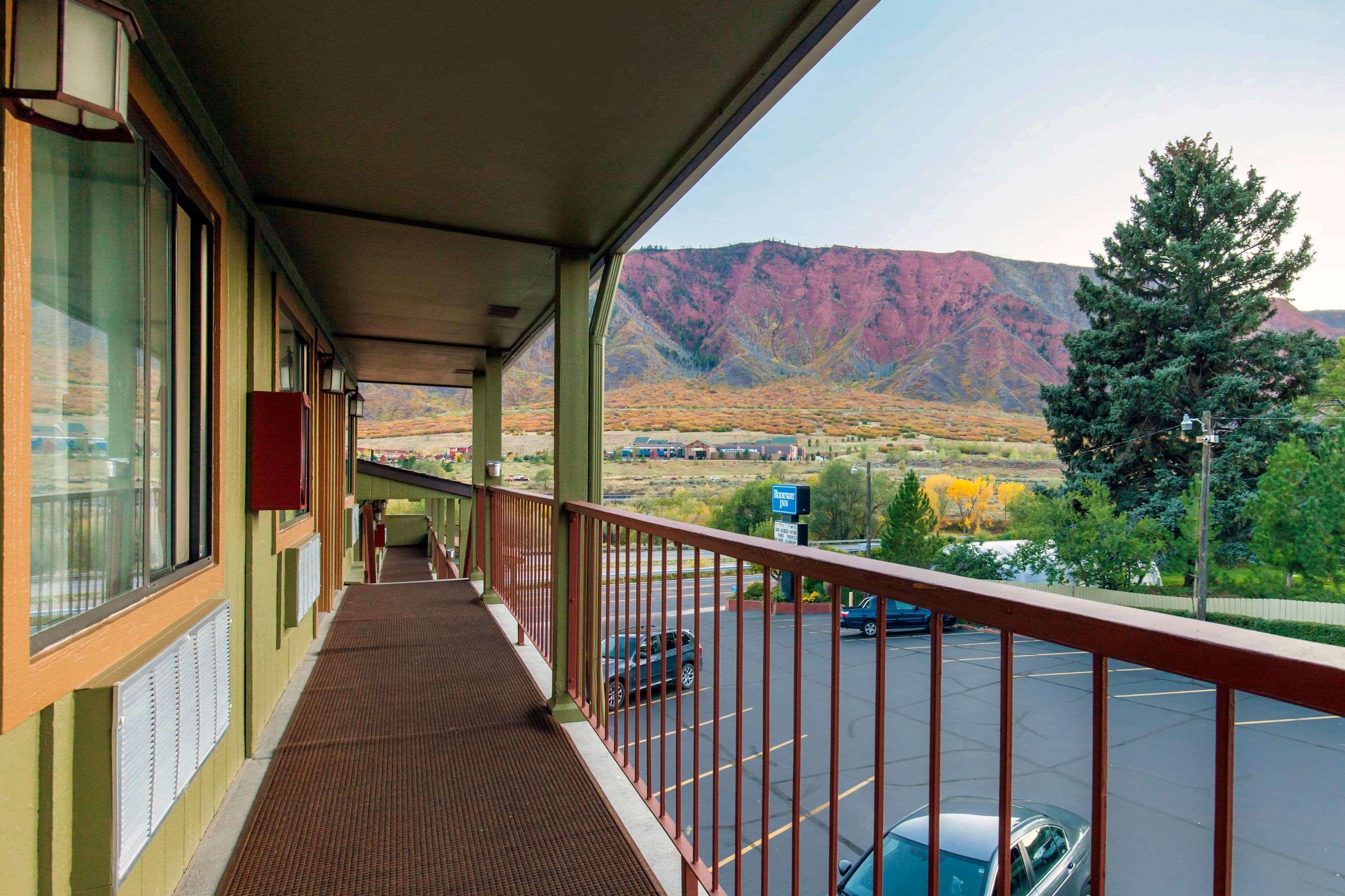 Rodeway Inn — photo 5