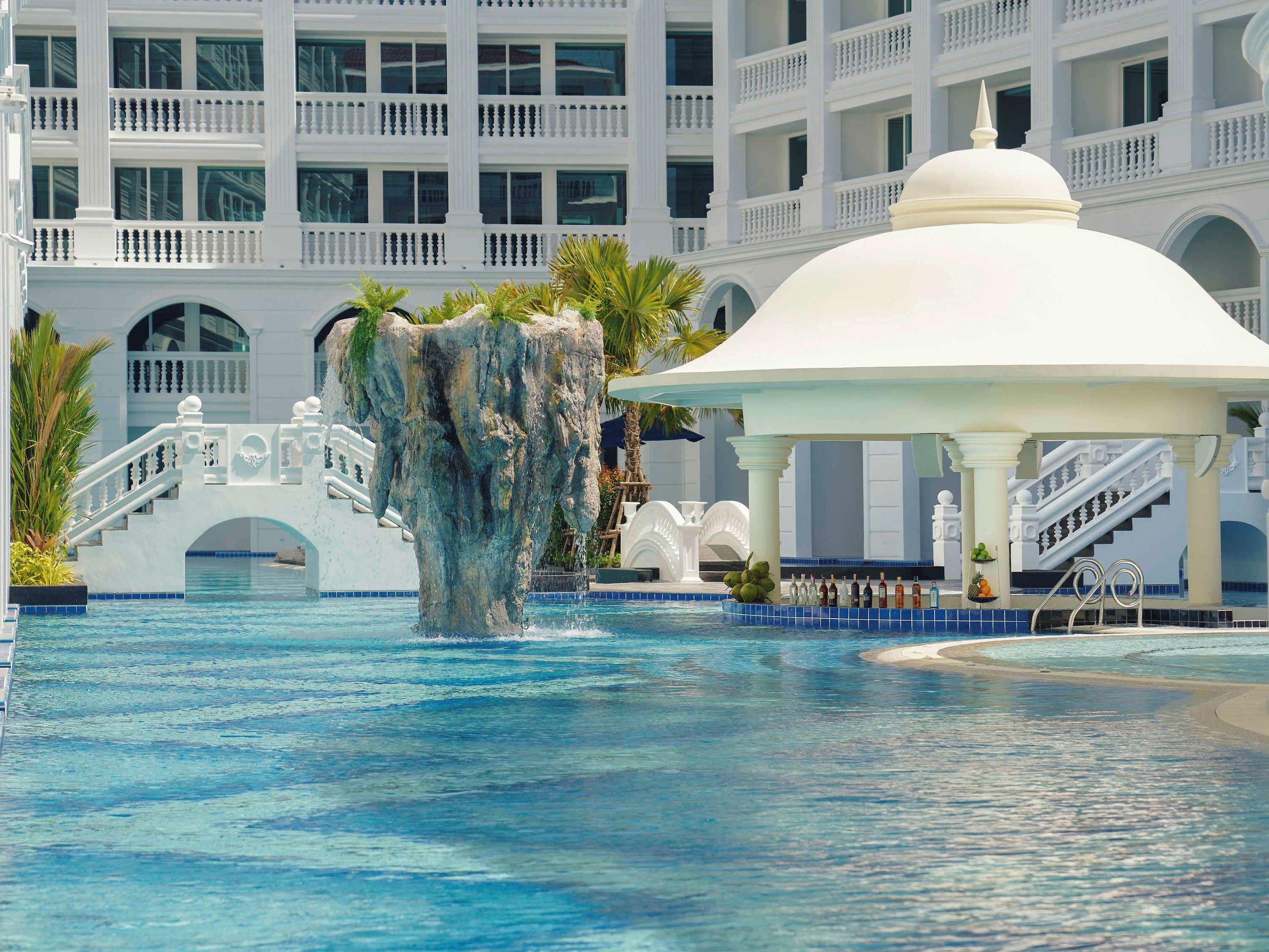 Mövenpick Myth Hotel Patong Phuket — photo 4