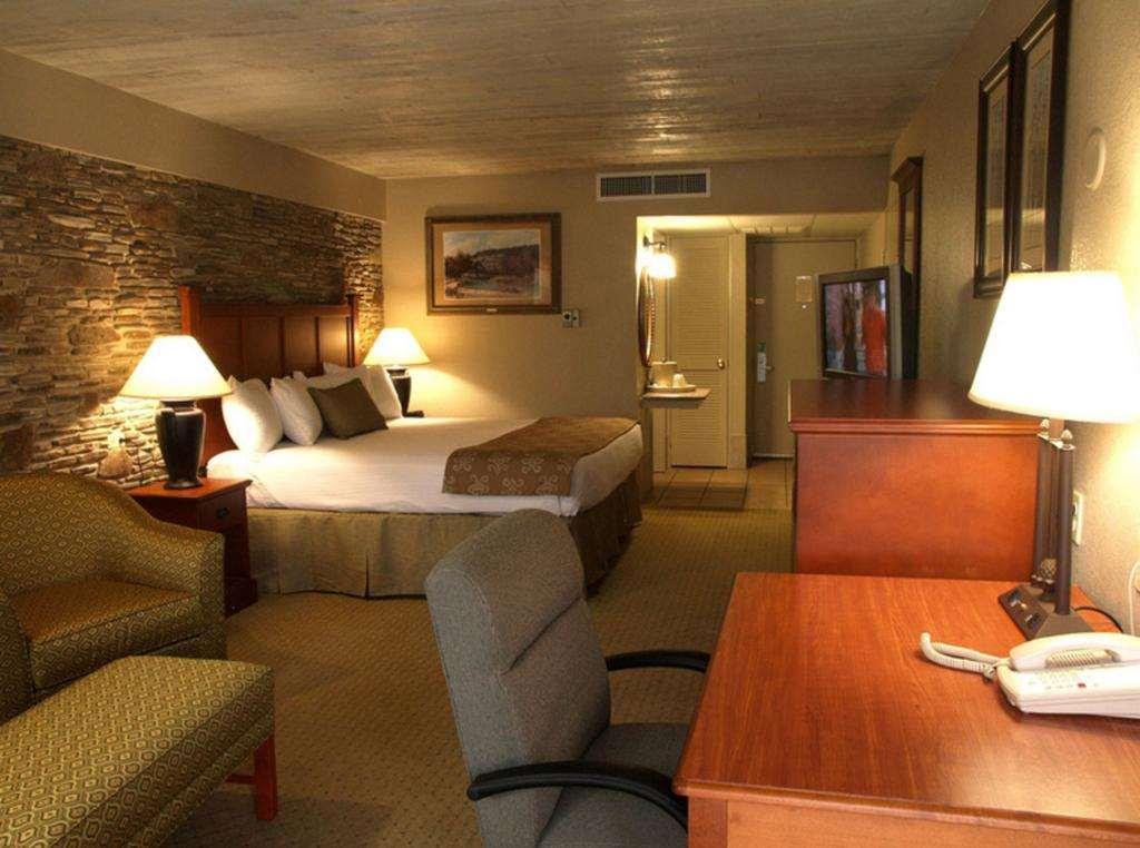 Inn of the Hills Resort and Conference Center — photo 5