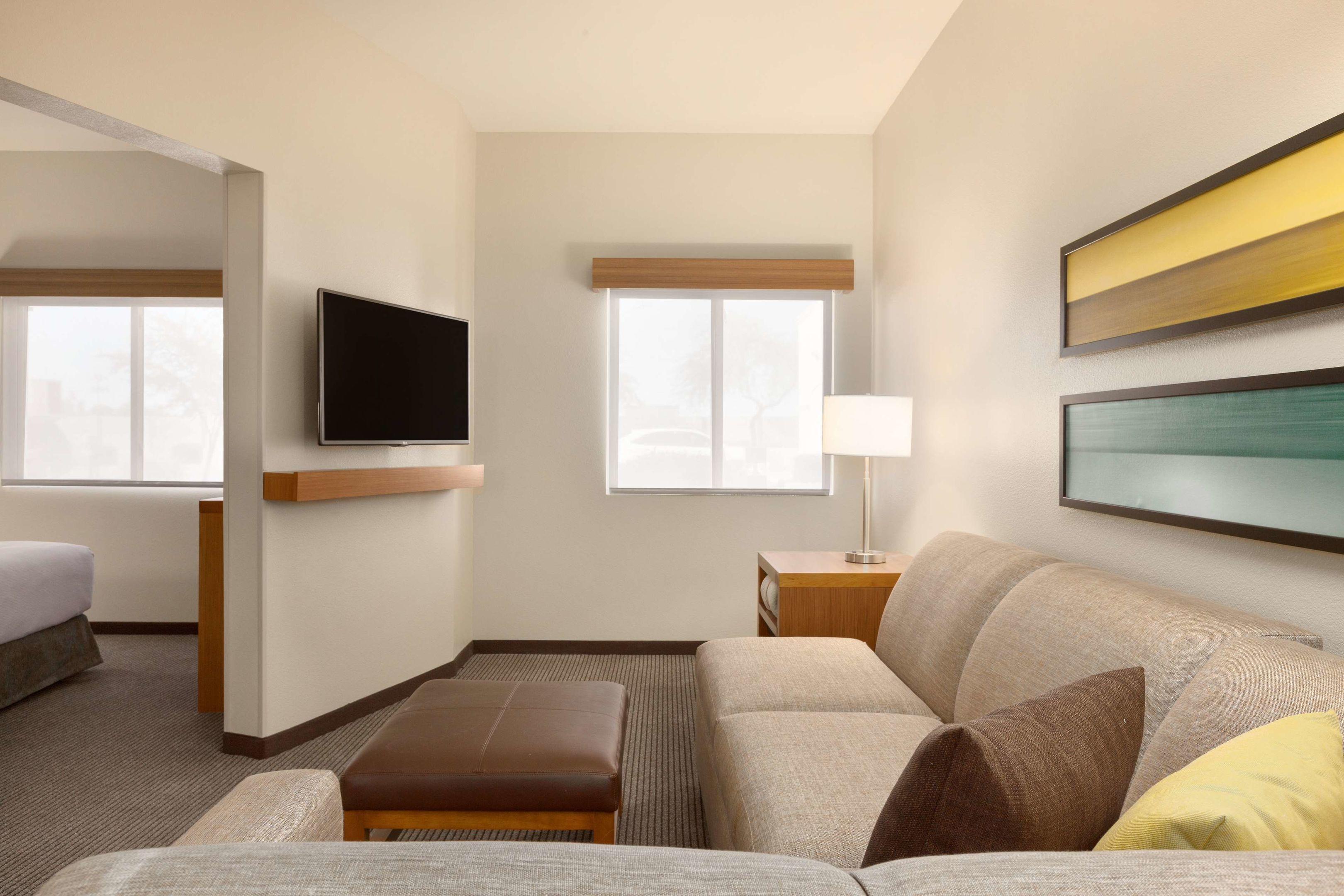 Hyatt Place Phoenix/Chandler-Fashion Center — photo 5