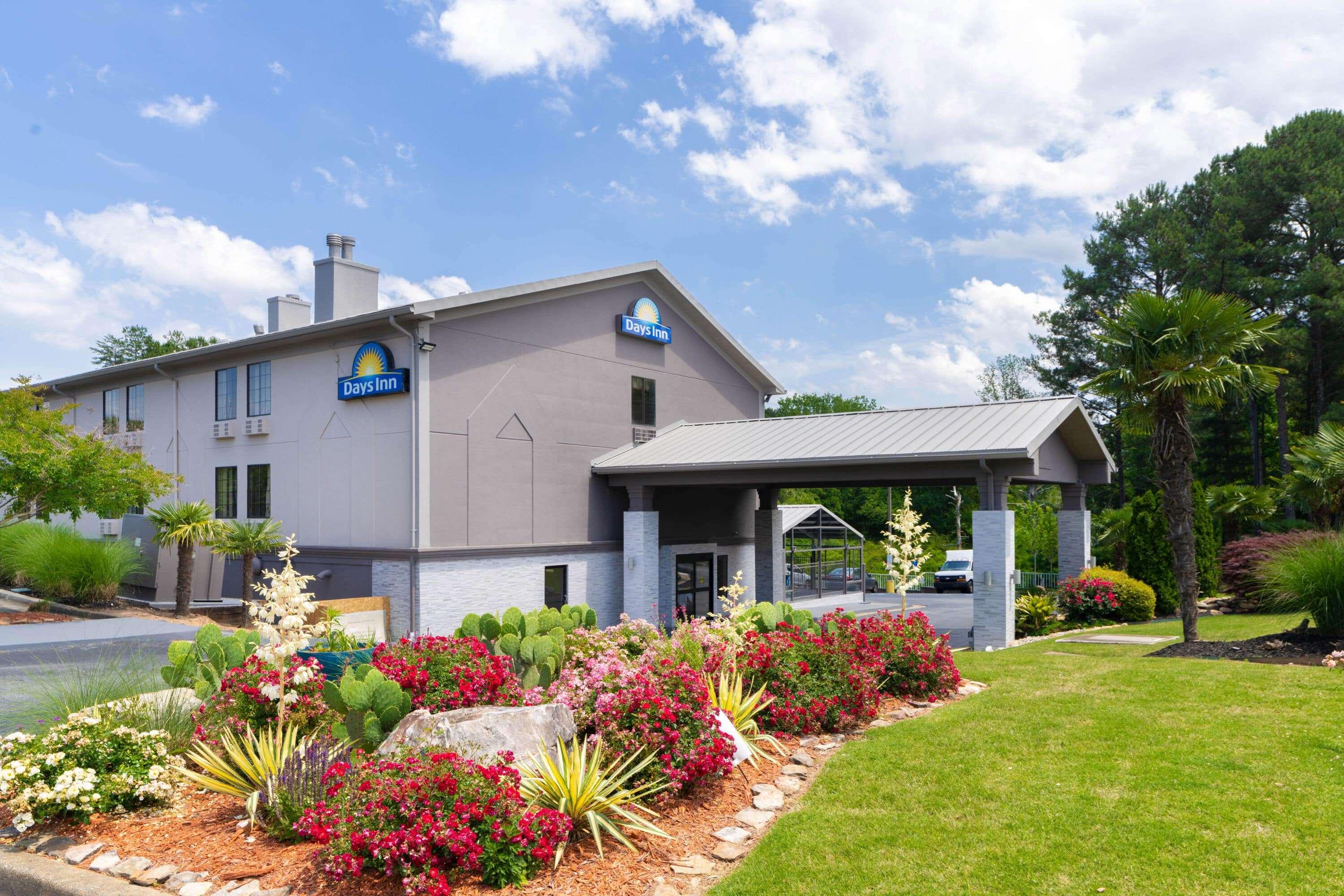 Days Inn by Wyndham Atlanta Marietta Ballpark — photo 4