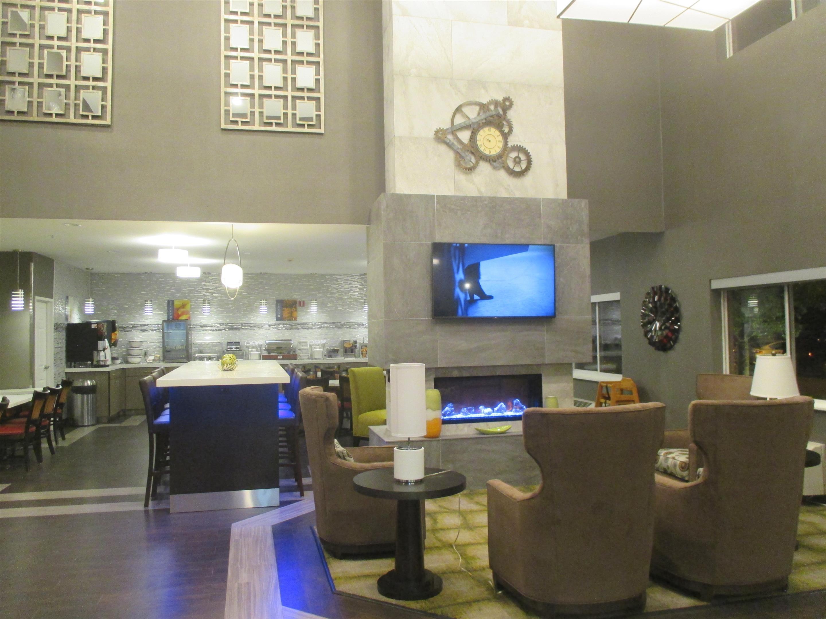 Best Western Hilliard Inn & Suites — photo 4