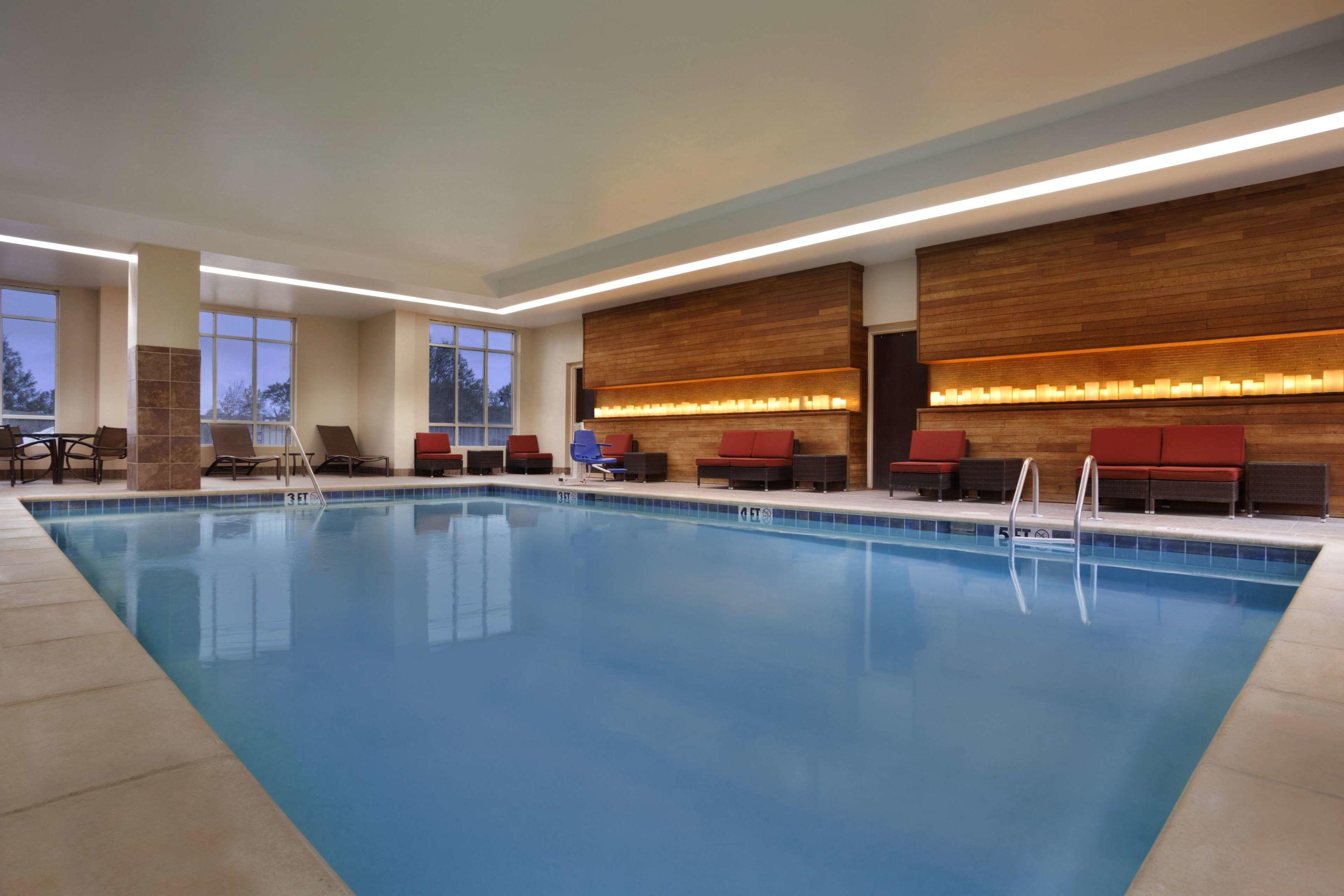 Embassy Suites by Hilton Jackson North Ridgeland — photo 4