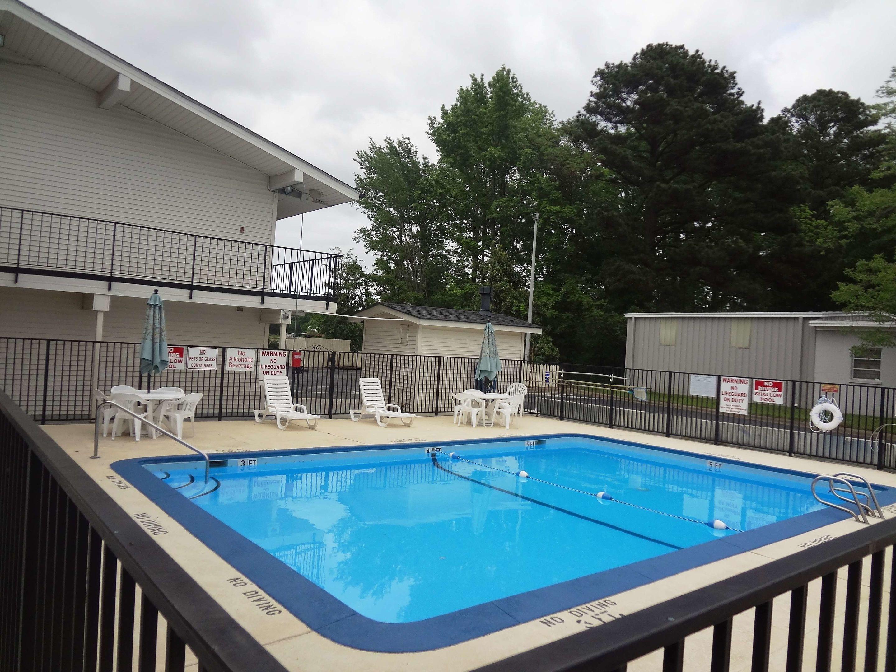 Americas Best Value Inn — photo 4