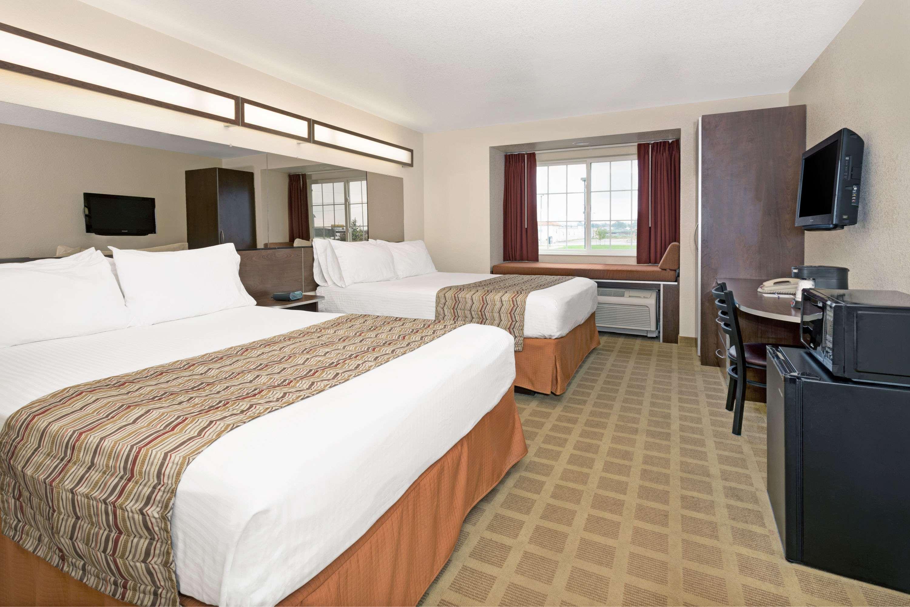 Microtel Inn & Suites by Wyndham Cheyenne — photo 4