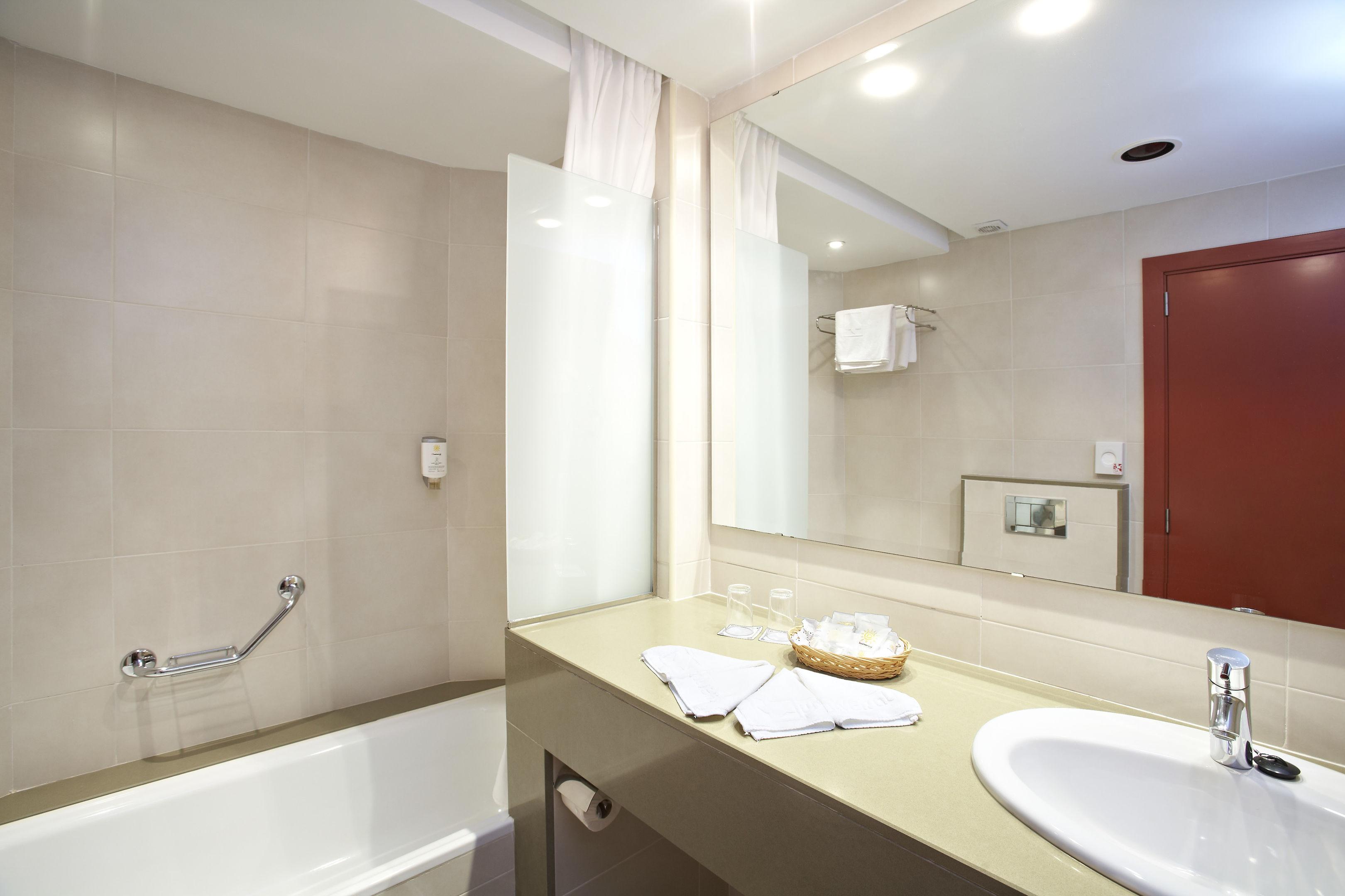Universal Hotel Don Leon — photo 5