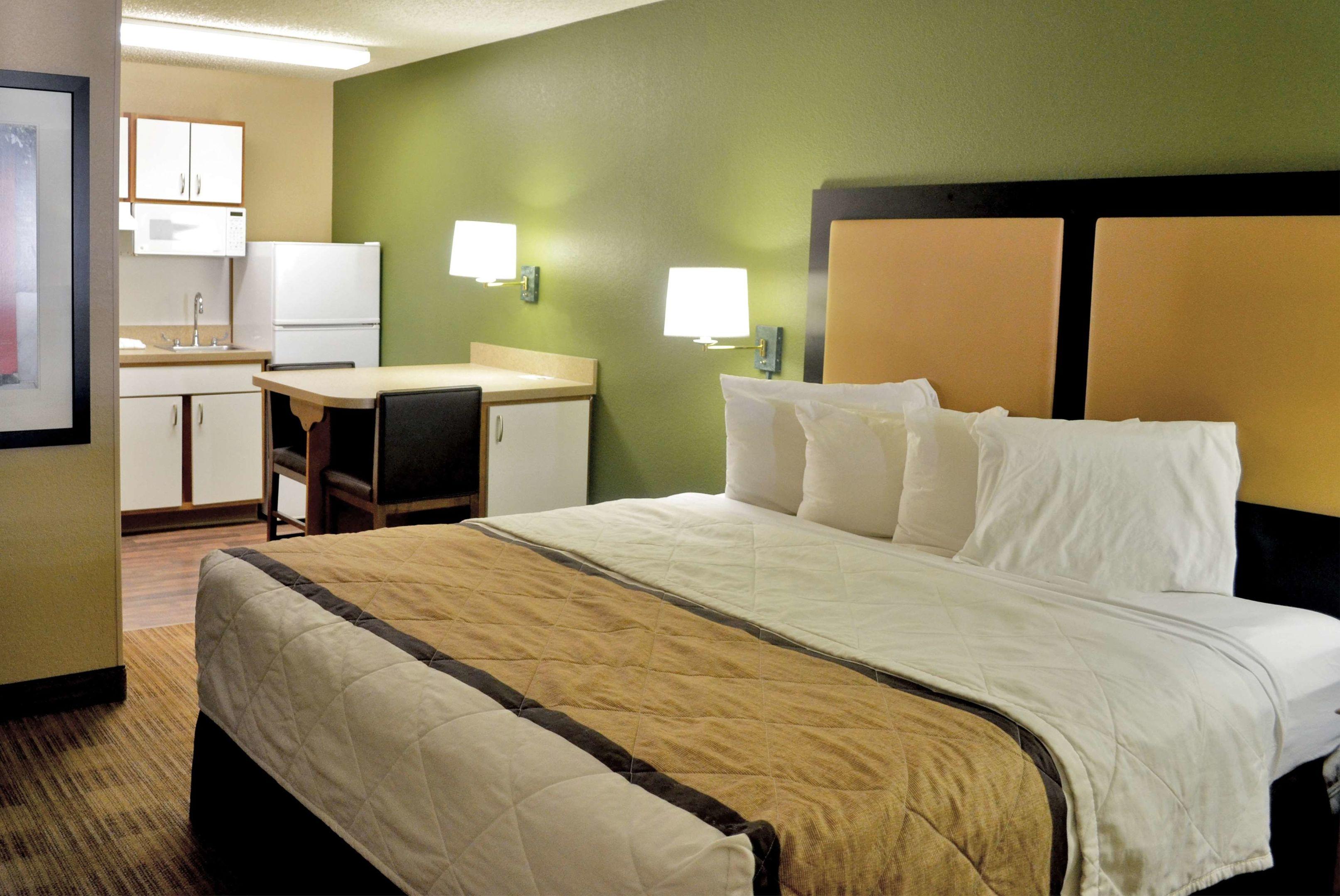 Extended Stay America - Atlanta - Perimeter - Hammond Drive — photo 3