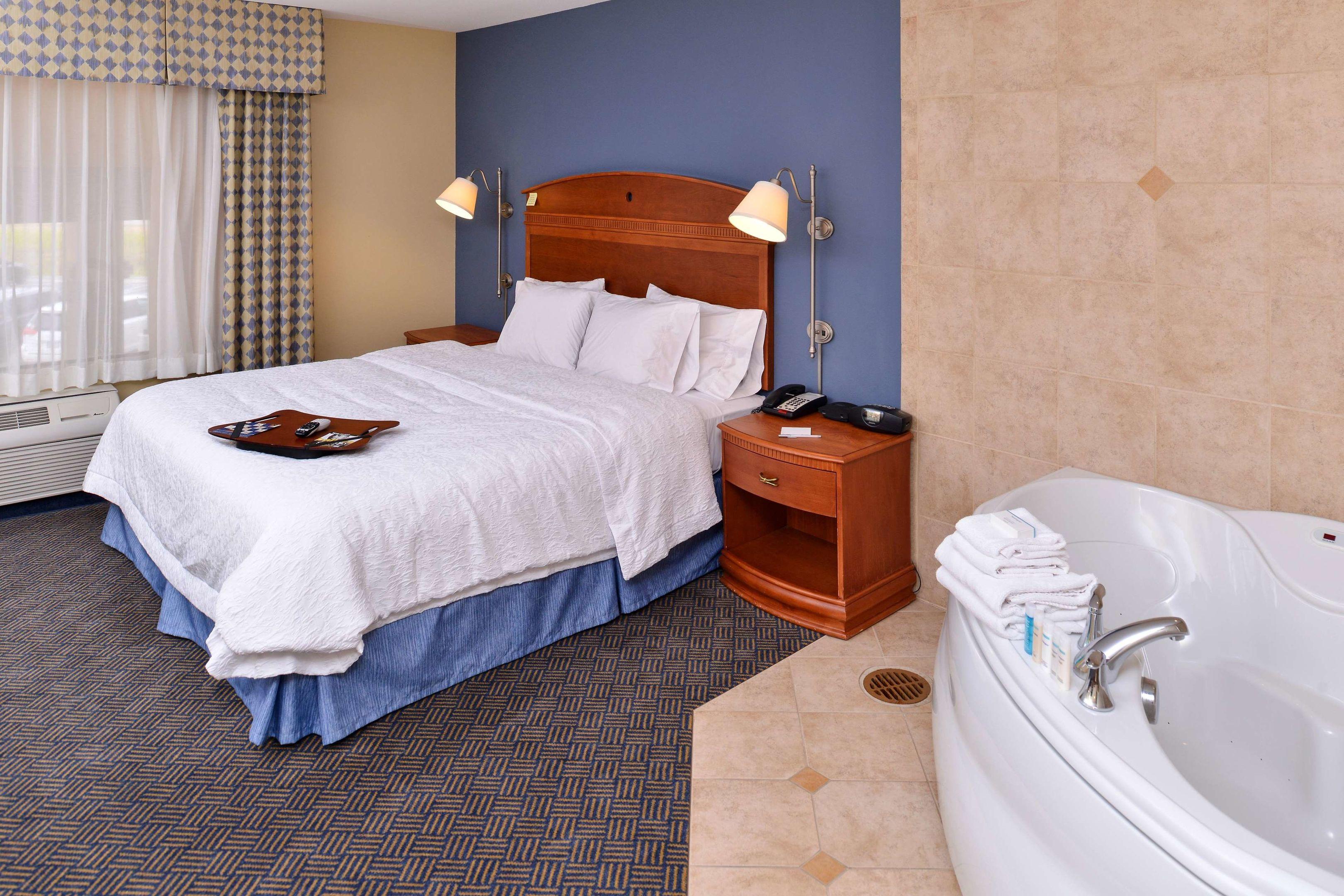 Hampton Inn Evanston — photo 4