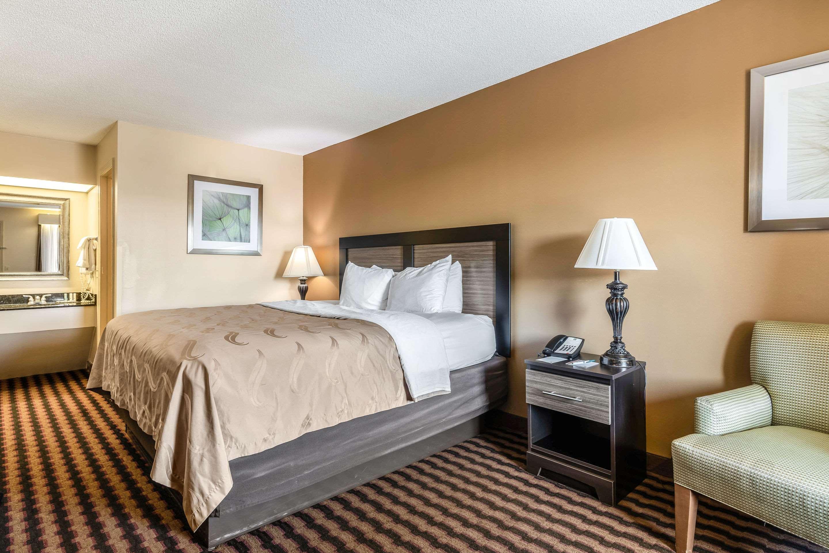 Quality Inn Decatur River City — photo 5