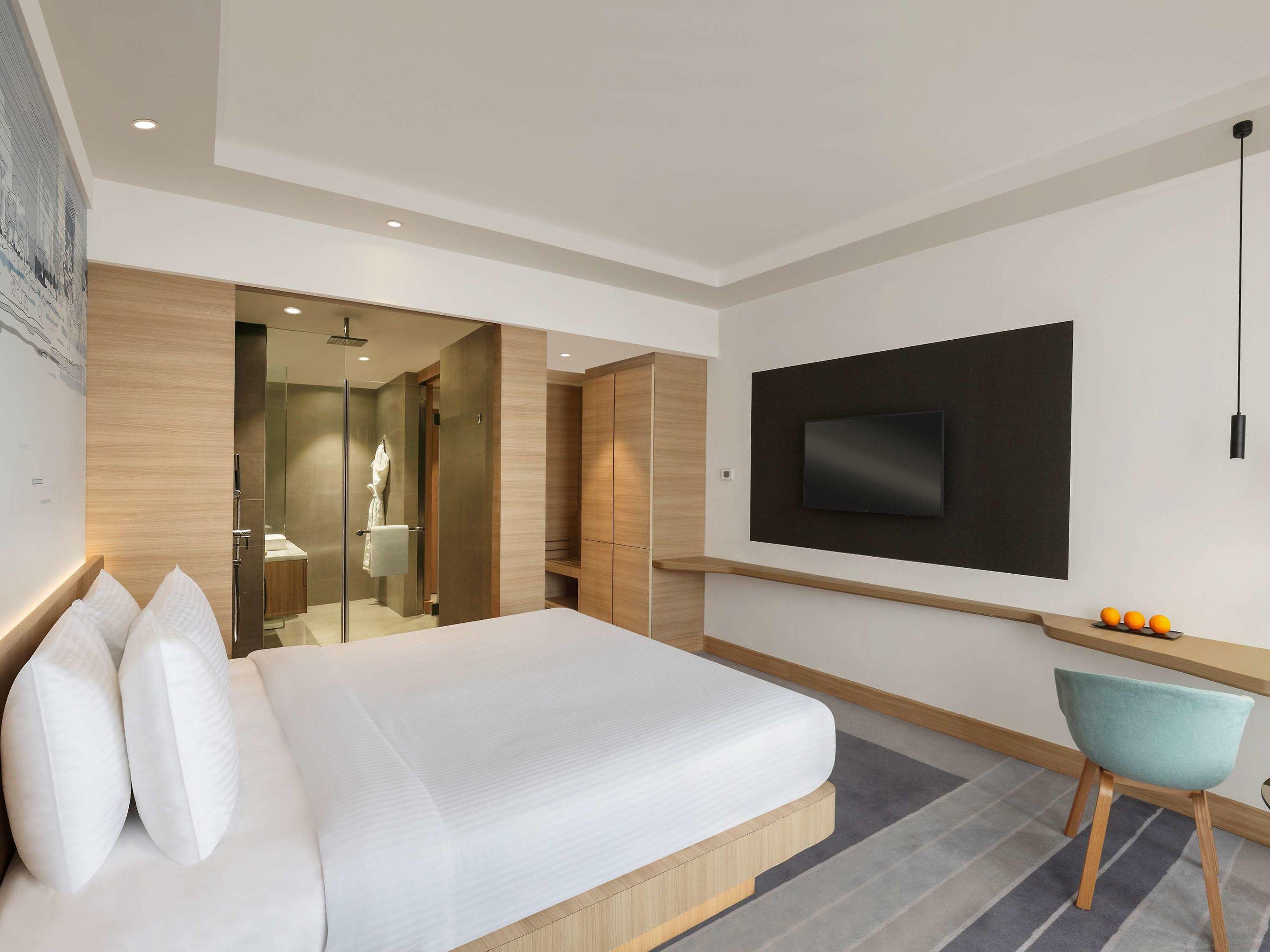 Novotel Mumbai Juhu Beach — photo 5